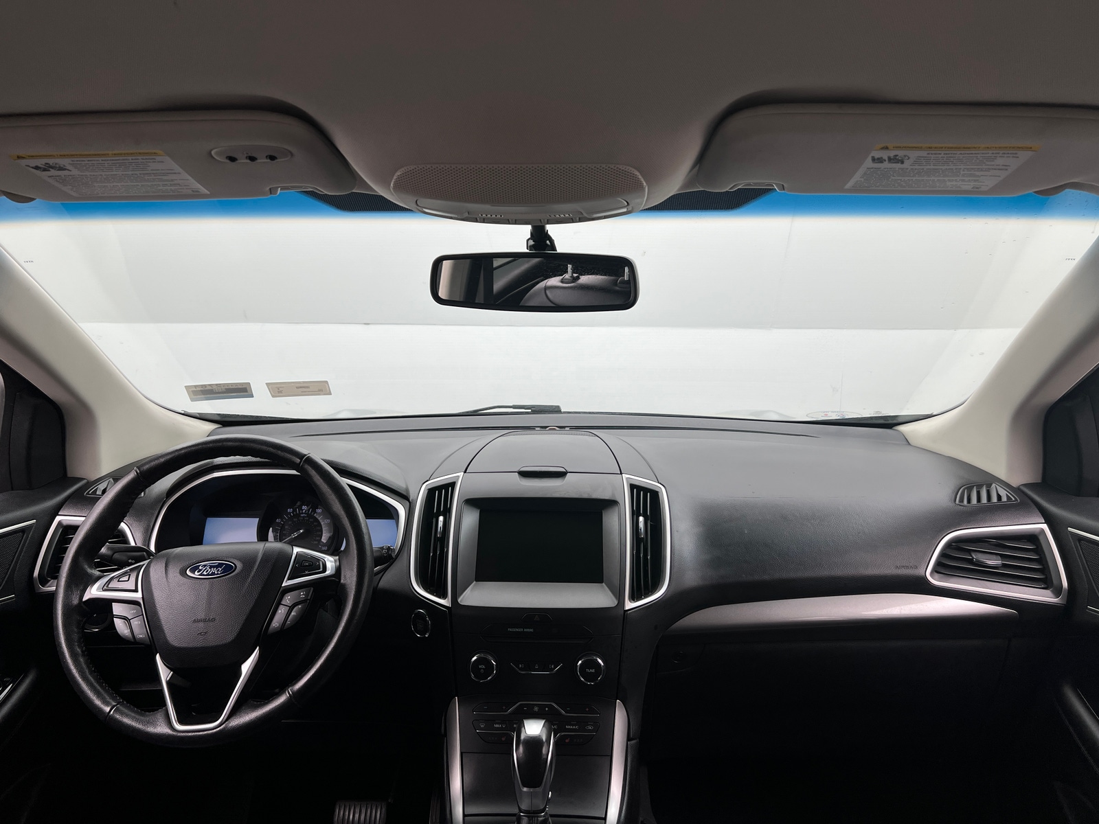 Thumbnail: 2015 Ford Edge - 2