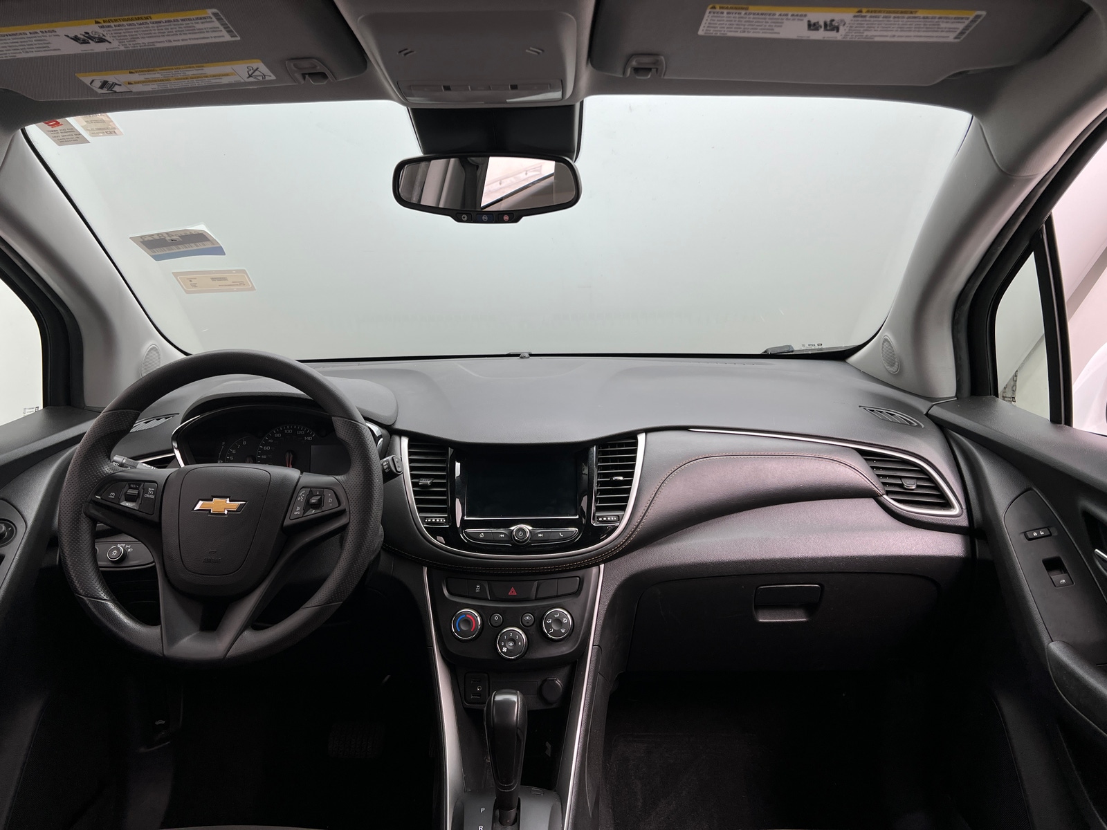 Thumbnail: 2021 Chevrolet Trax - 3