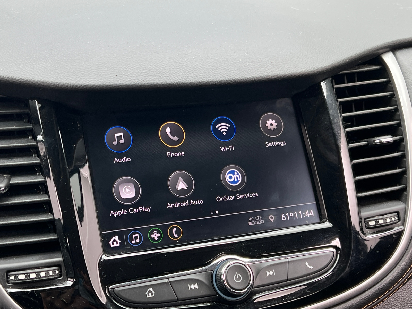 Thumbnail: 2021 Chevrolet Trax - 4