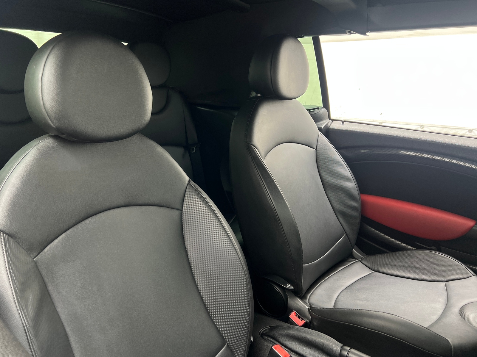 Thumbnail: 2014 MINI Cooper Convertible - 2