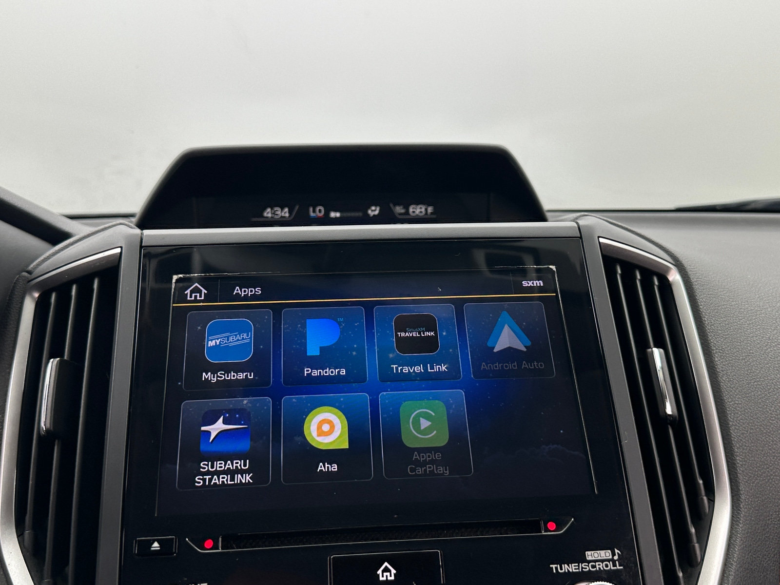 Thumbnail: 2019 Subaru Crosstrek - 3