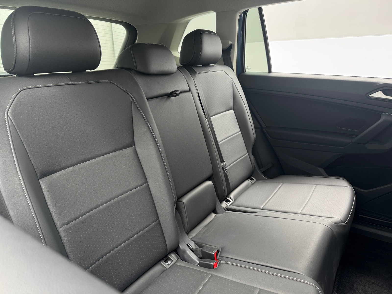 Thumbnail: 2019 Volkswagen Tiguan - 5