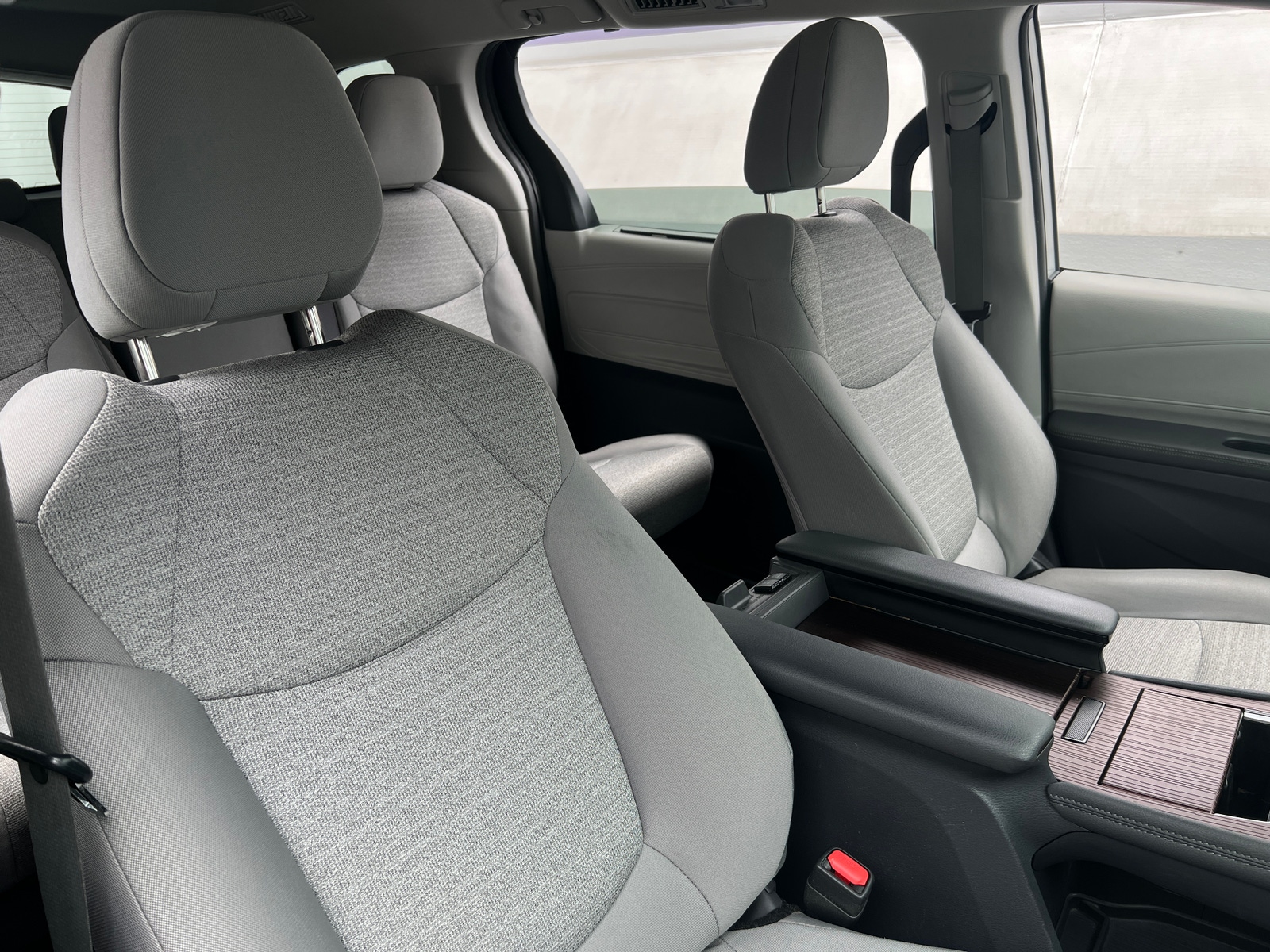 Thumbnail: 2021 Toyota Sienna - 2