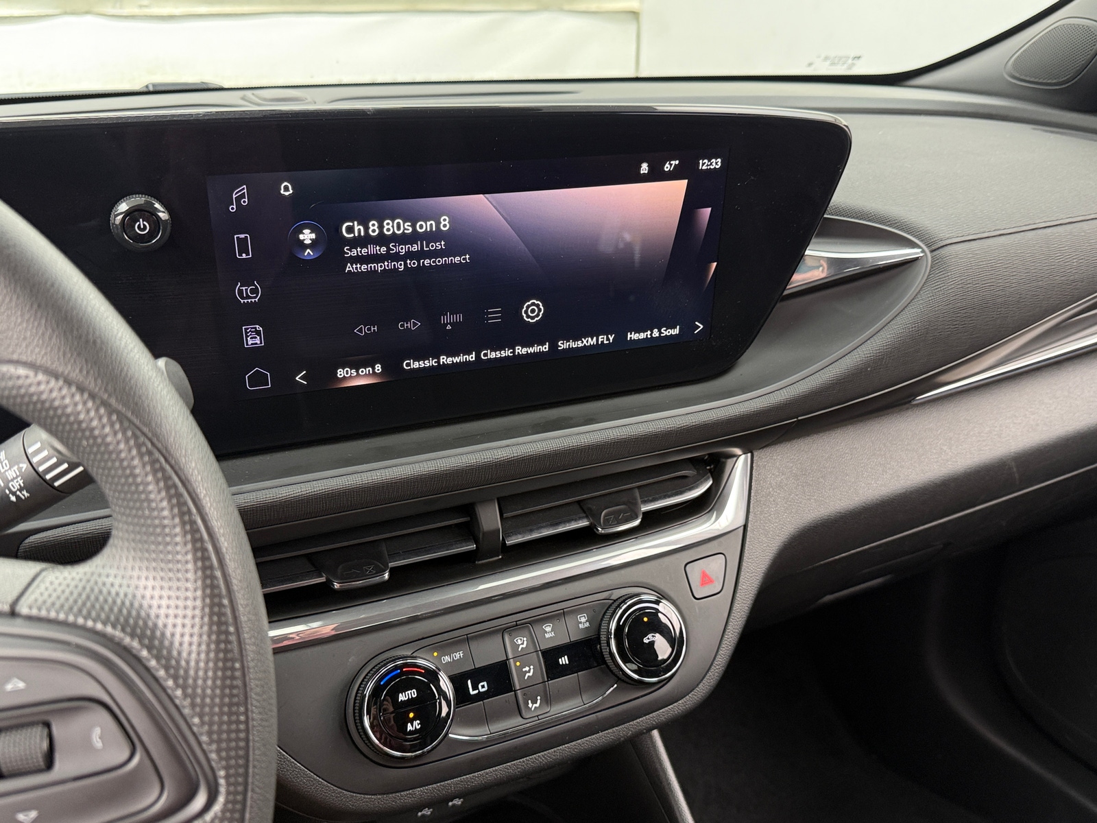 Thumbnail: 2025 Buick Envista - 3