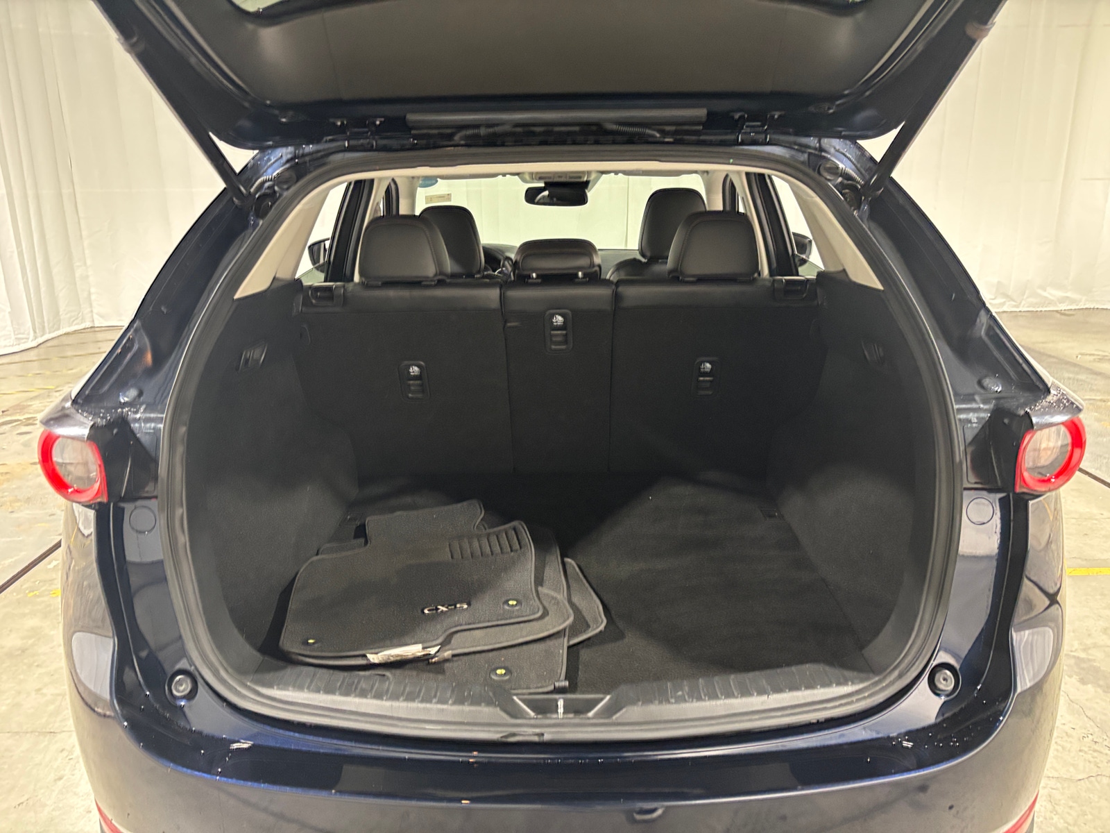 Thumbnail: 2021 Mazda CX-5 - 6