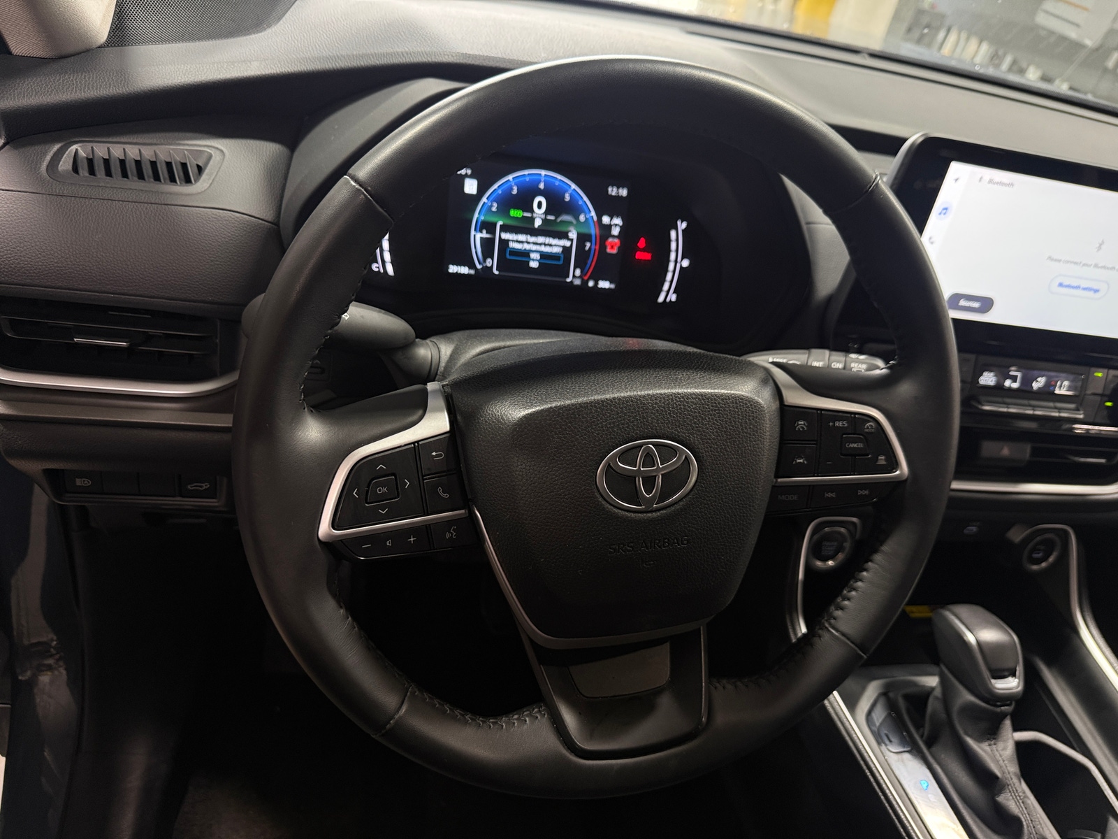 Thumbnail: 2025 Toyota Grand Highlander - 4