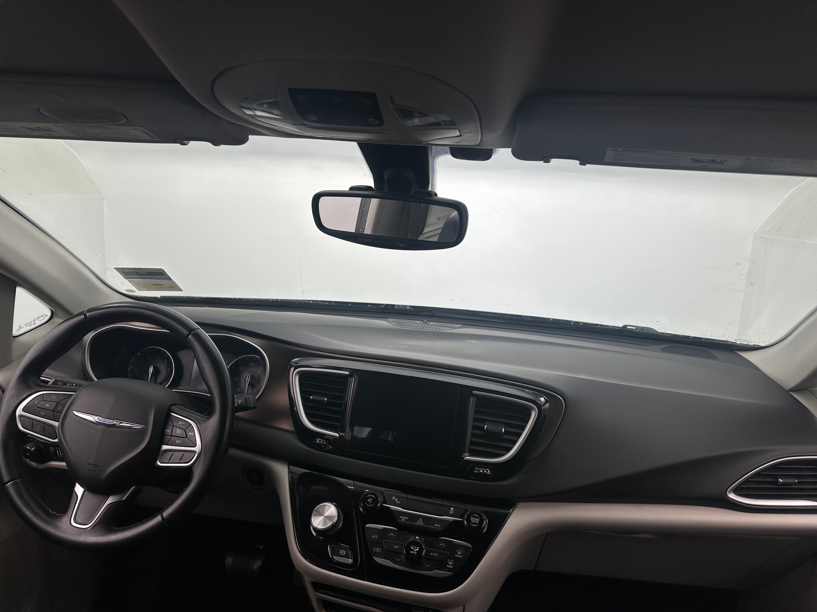 Thumbnail: 2017 Chrysler Pacifica - 2