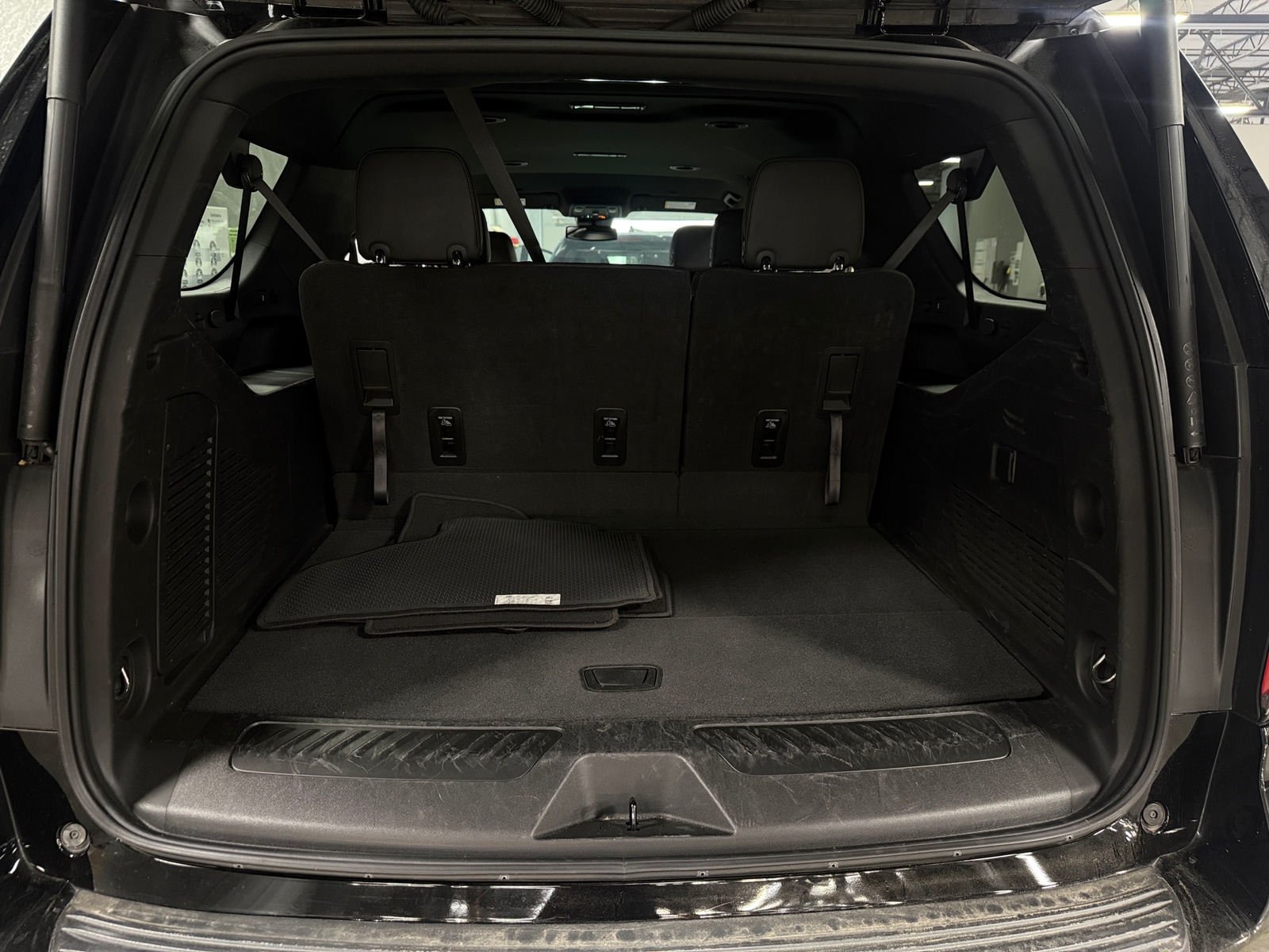 Thumbnail: 2024 Chevrolet Suburban - 7