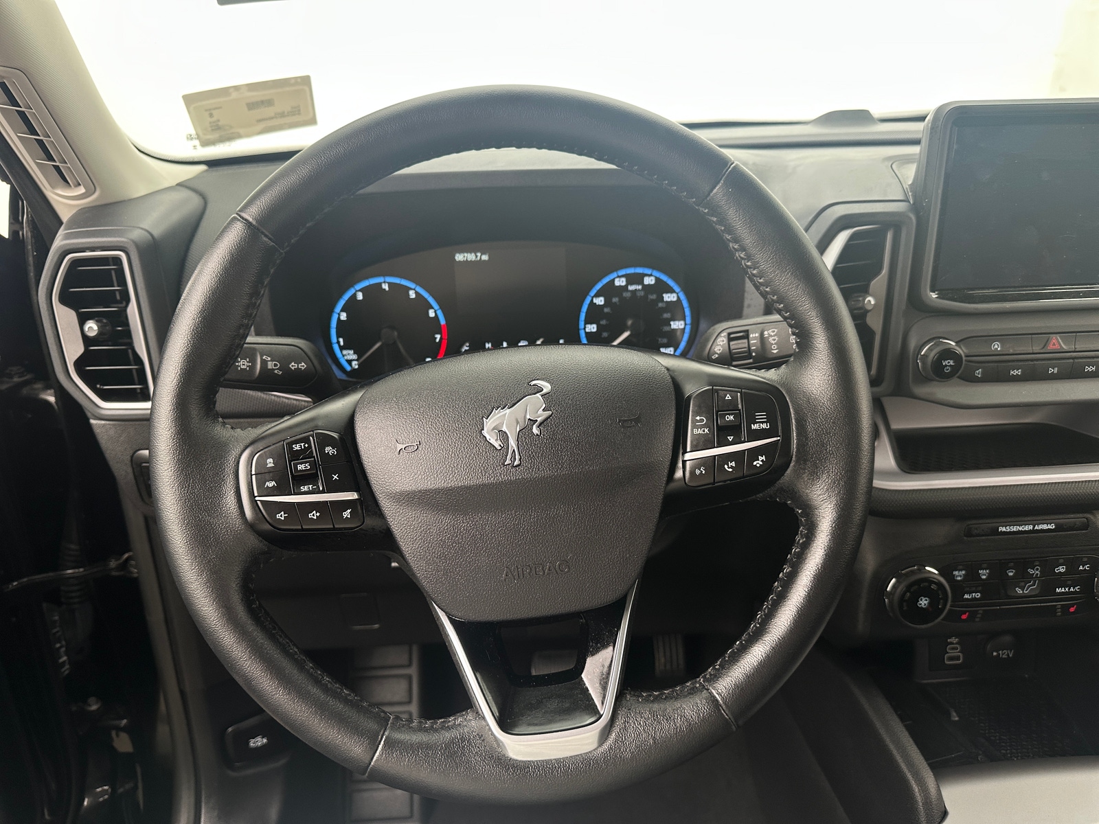 Thumbnail: 2023 Ford Bronco Sport - 5