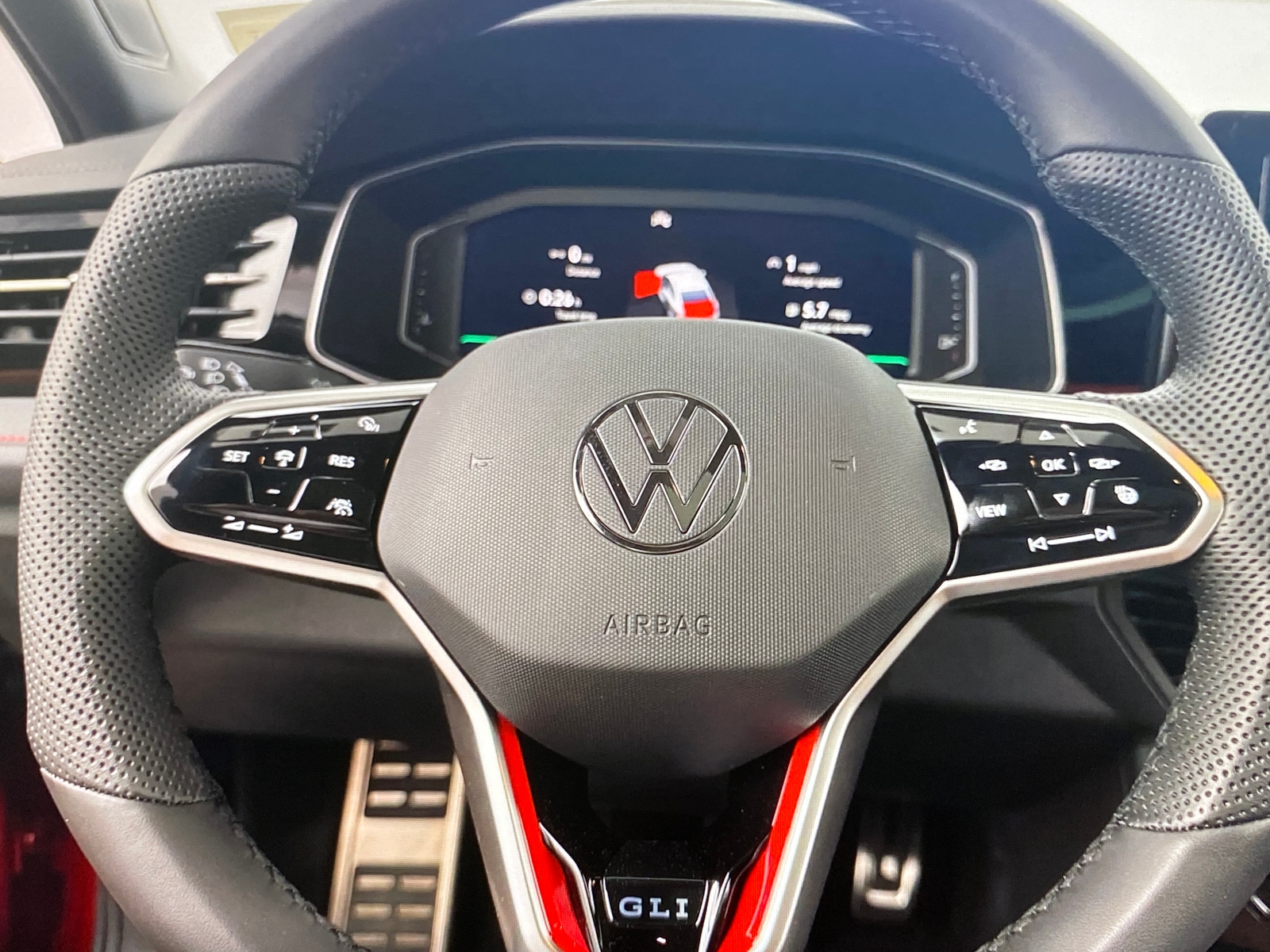 Thumbnail: 2025 Volkswagen Jetta - 4