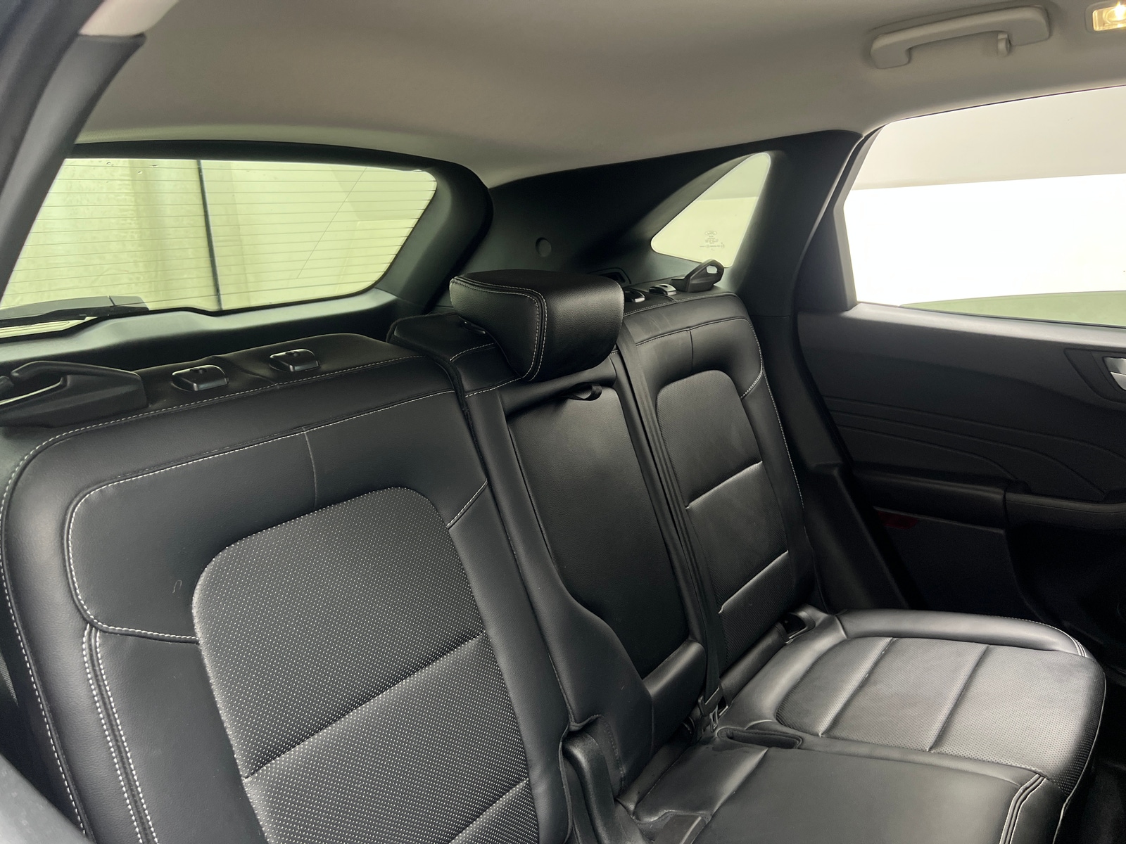 Thumbnail: 2021 Ford Escape - 5