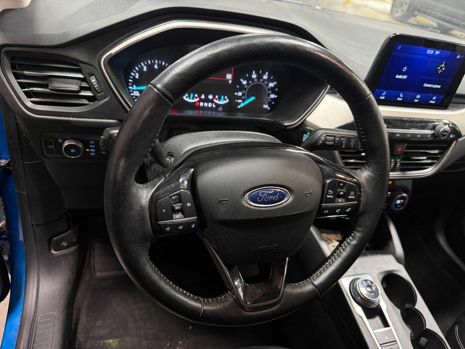 Thumbnail: 2021 Ford Escape - 4