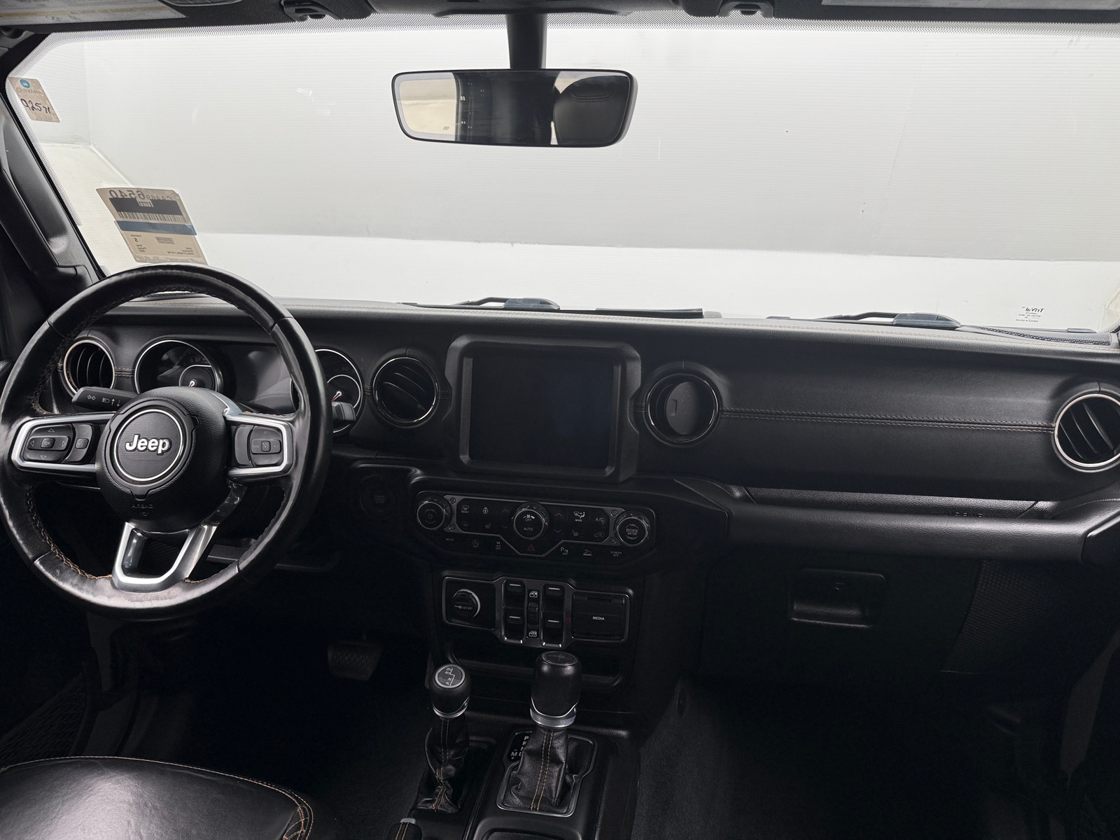 Thumbnail: 2022 Jeep Gladiator - 2