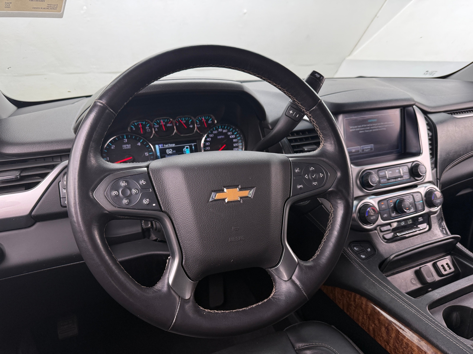 Thumbnail: 2020 Chevrolet Suburban - 4