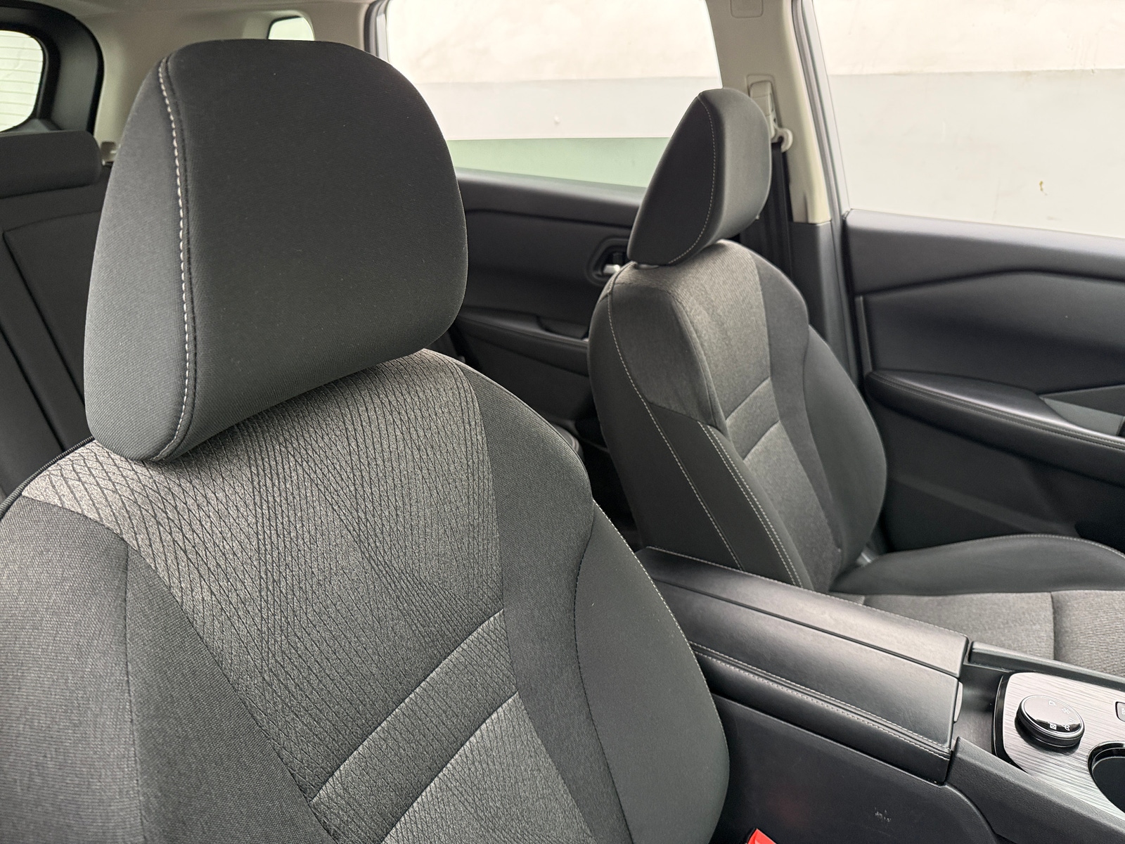 Thumbnail: 2025 Nissan Rogue - 2