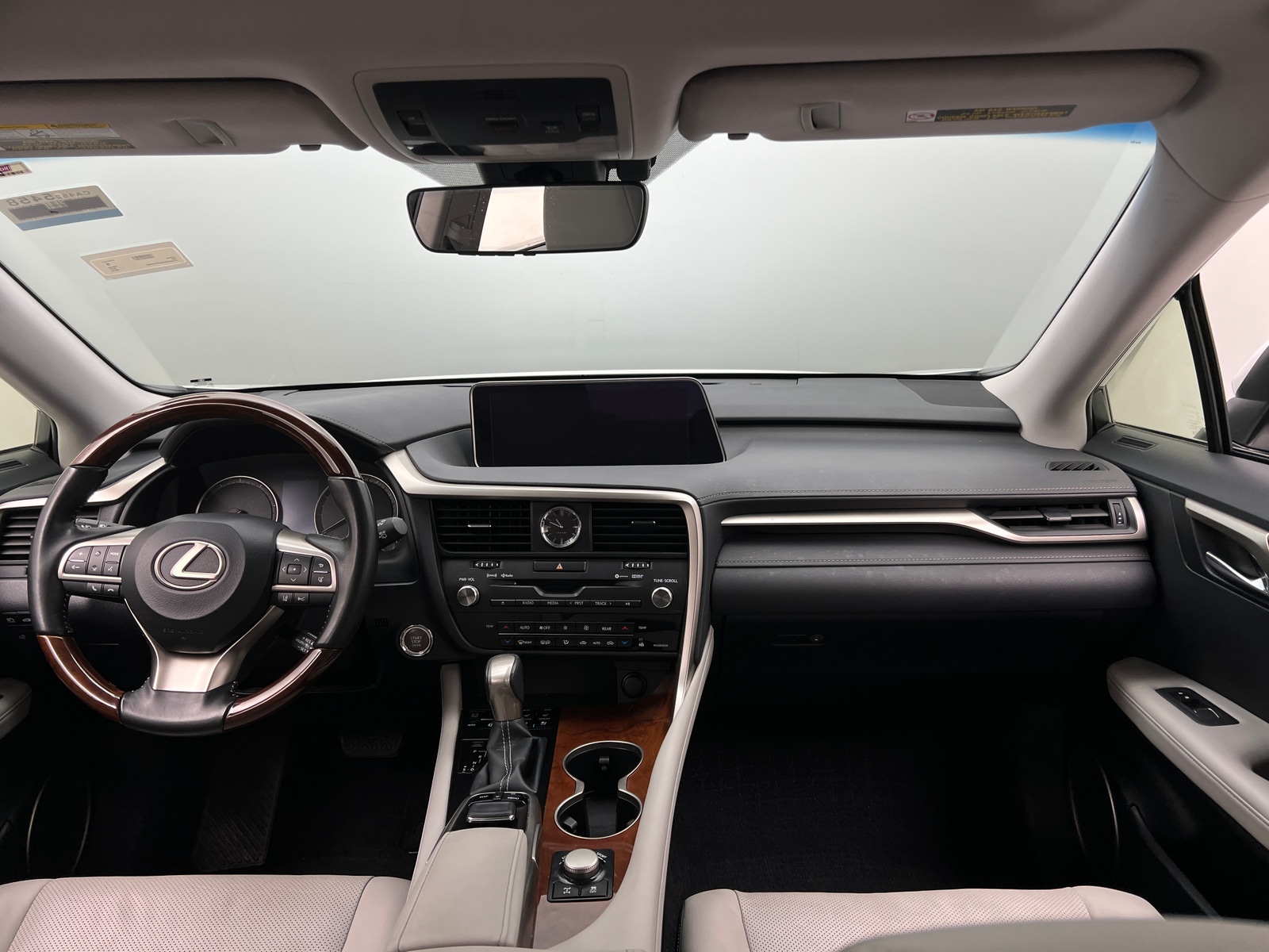 Thumbnail: 2018 Lexus RX - 2