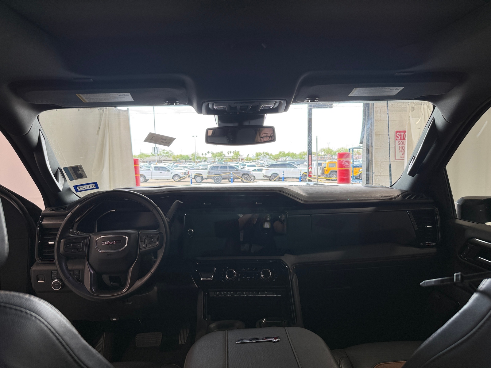 Thumbnail: 2025 GMC Sierra 2500 - 2