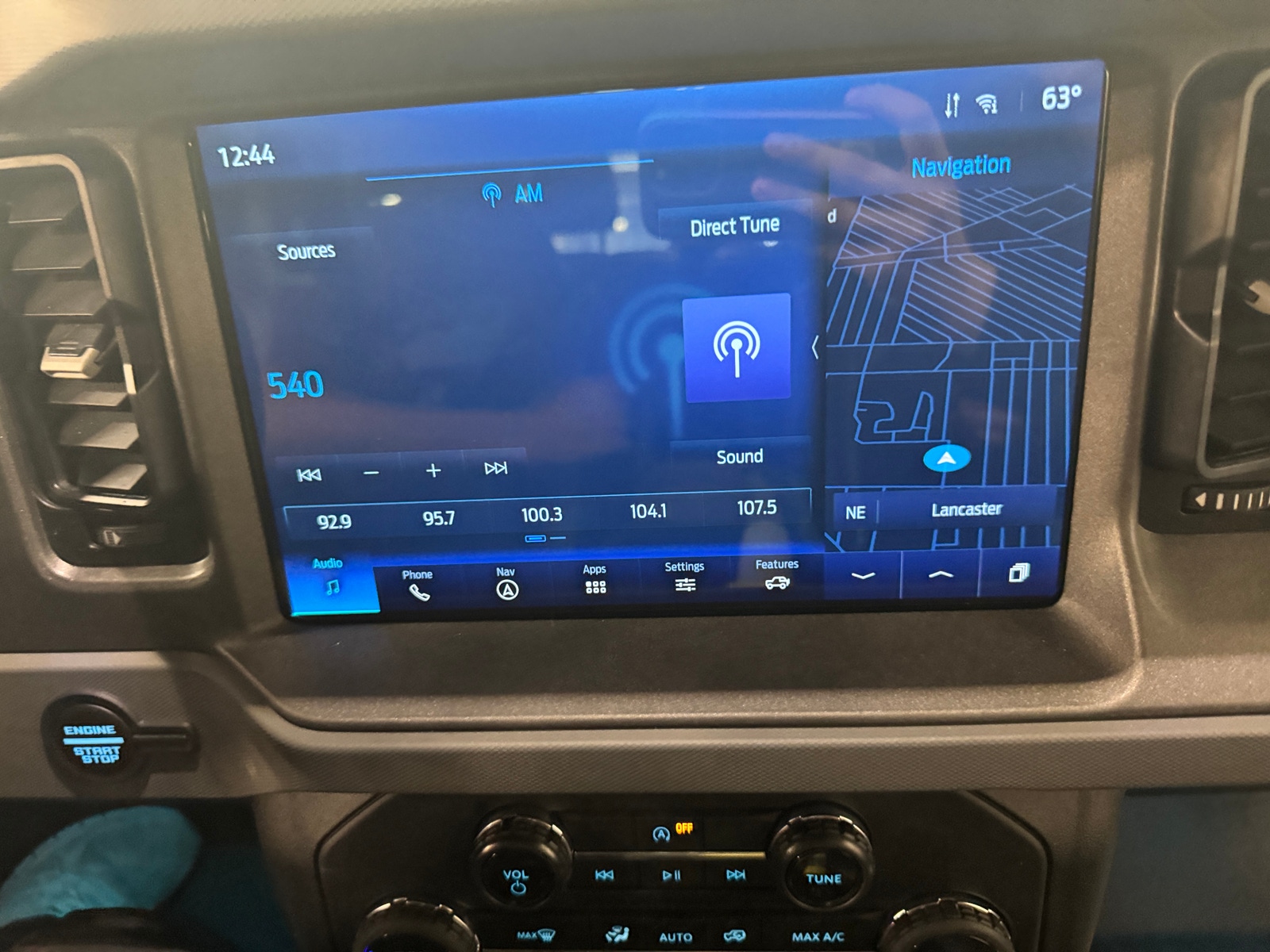 Thumbnail: 2024 Ford Bronco - 3