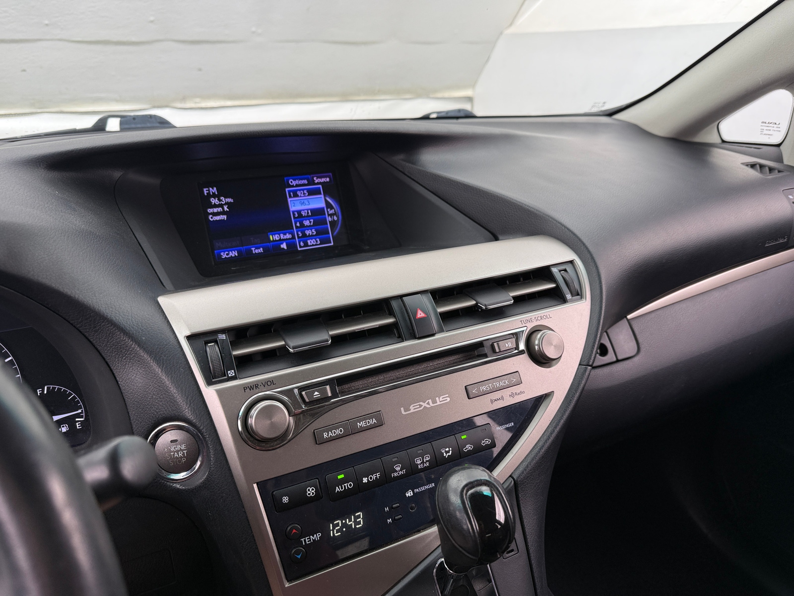 Thumbnail: 2015 Lexus RX - 3