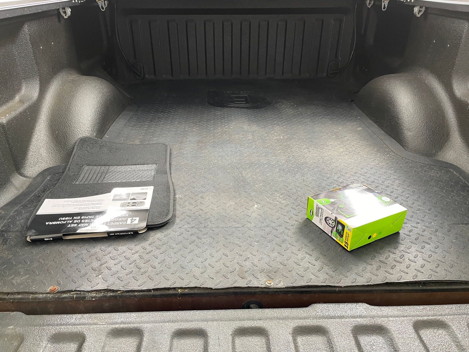 Thumbnail: 2011 Ford Econoline - 6