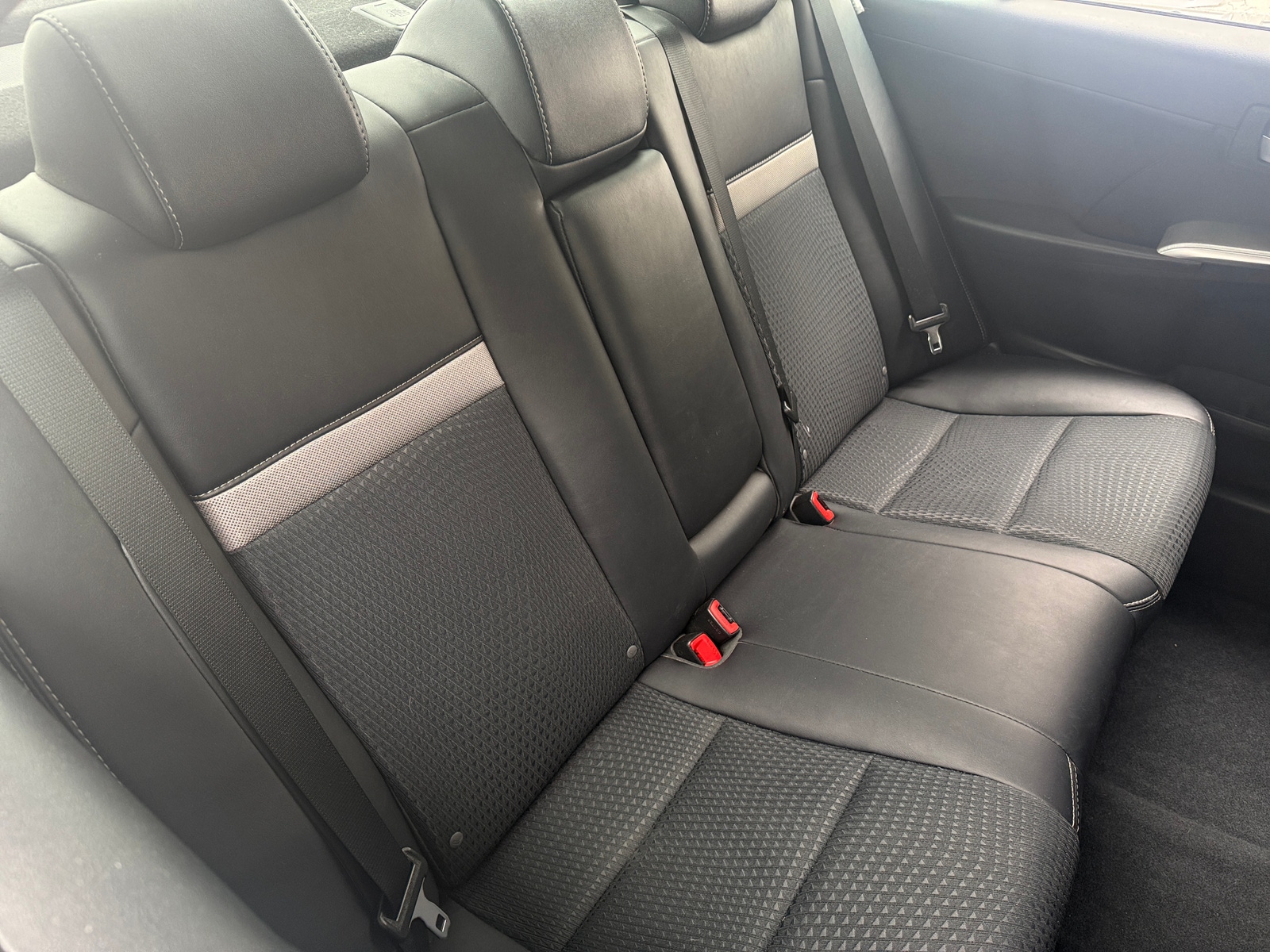 Thumbnail: 2014 Toyota Camry - 6