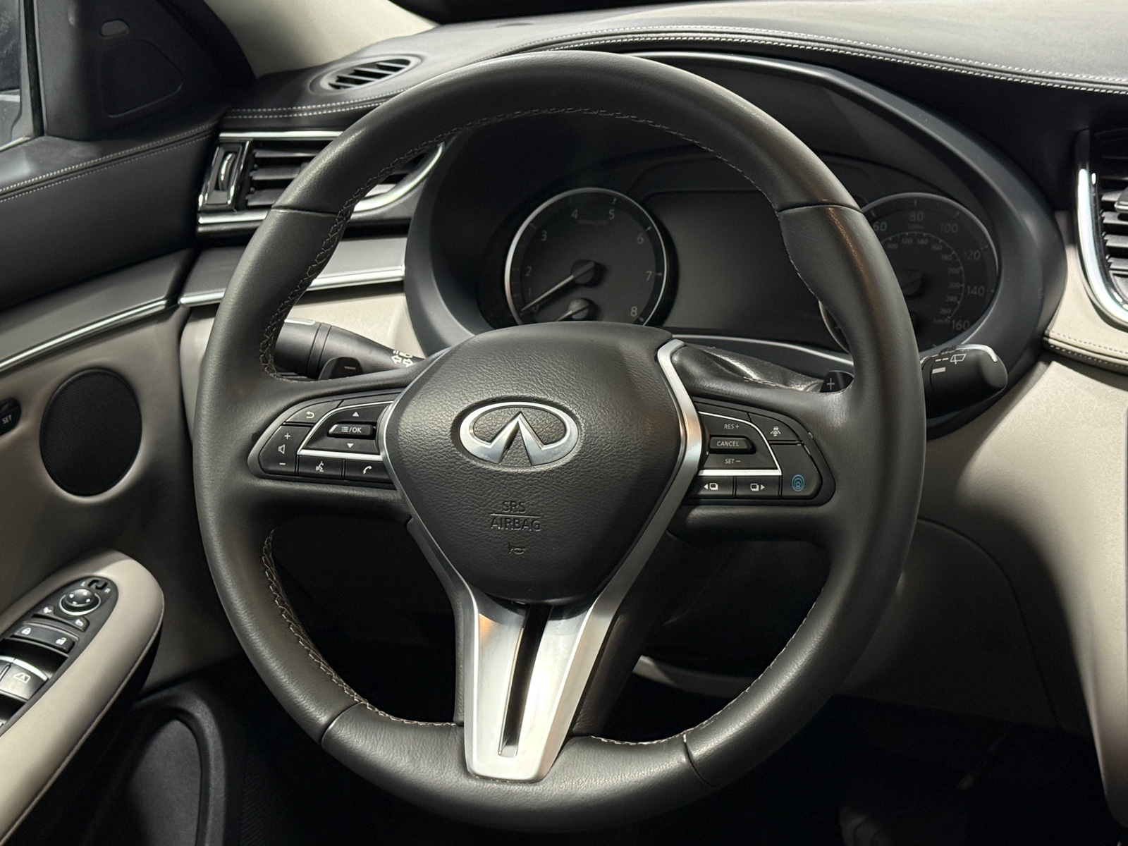 Thumbnail: 2025 INFINITI QX50 - 4