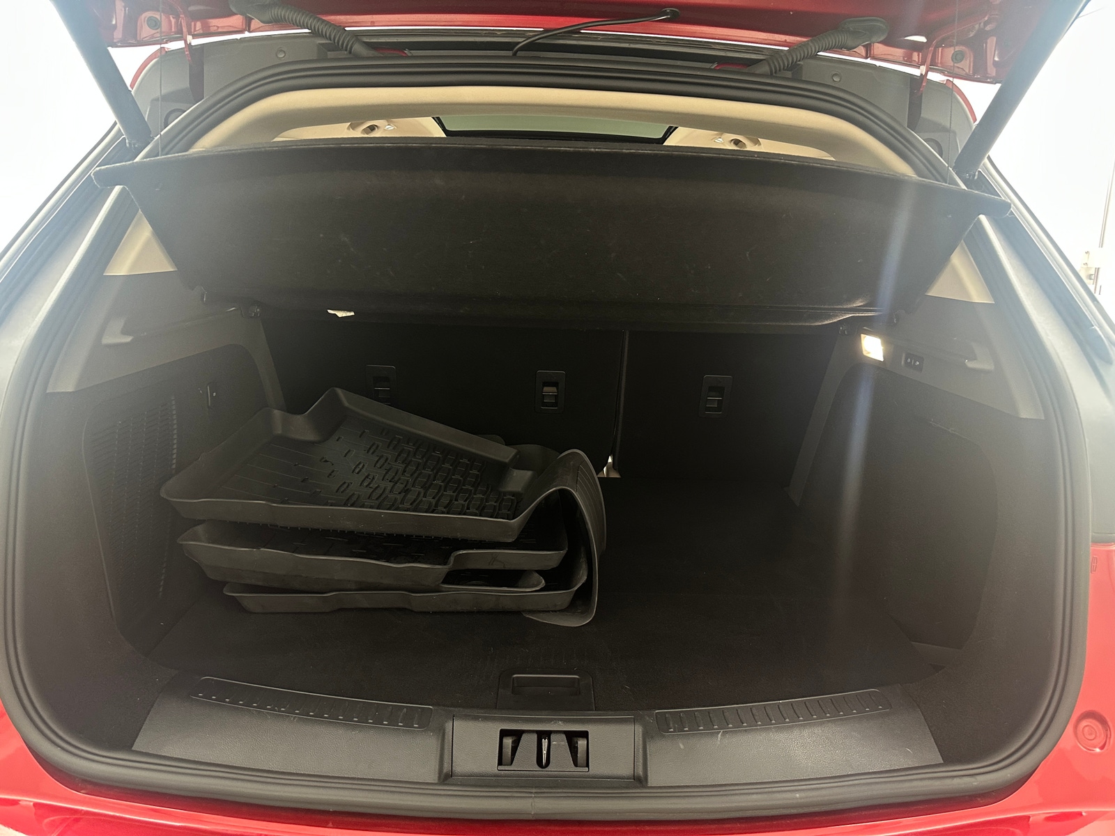 Thumbnail: 2021 Lincoln Corsair - 6