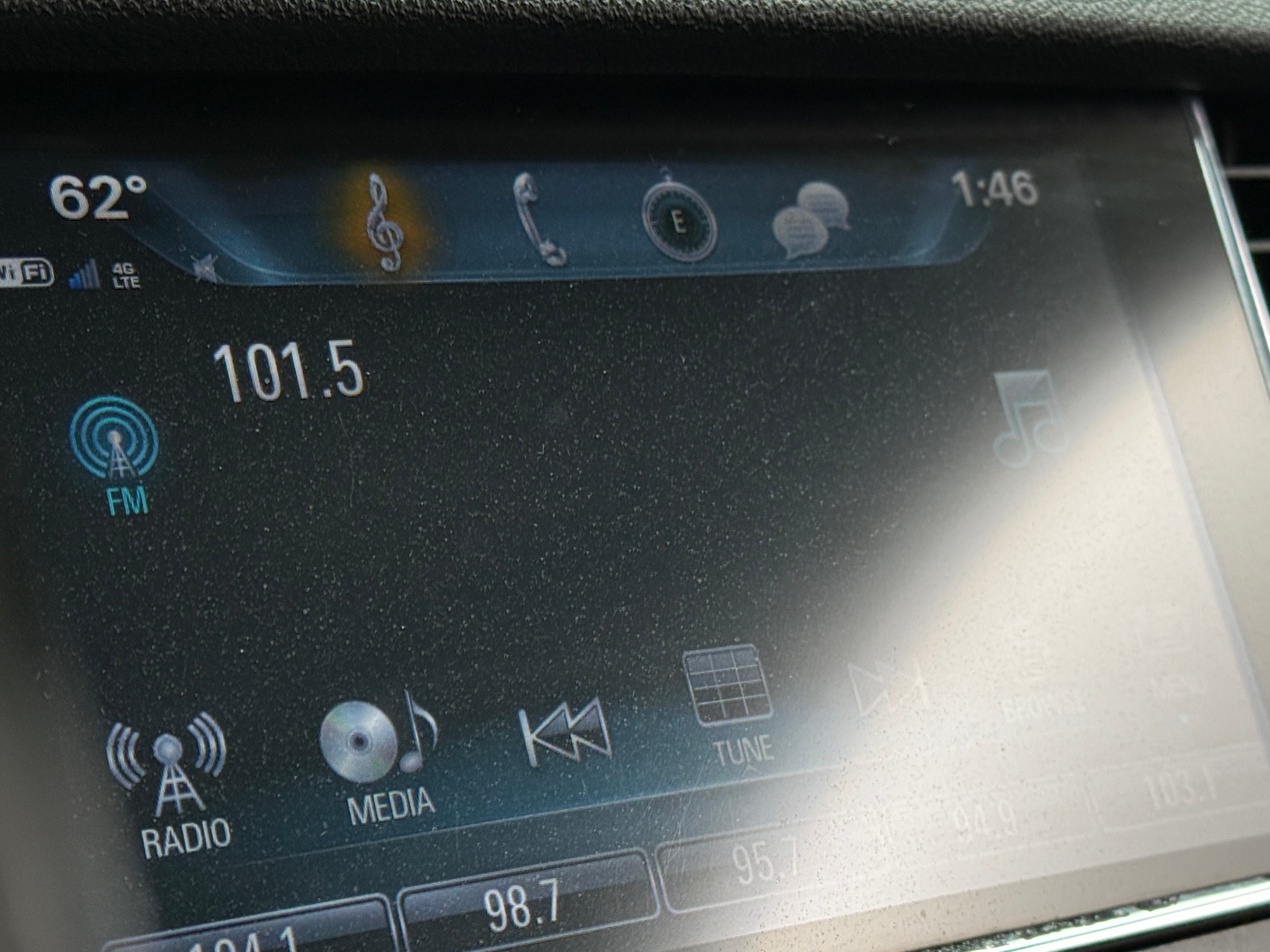 Thumbnail: 2021 Buick Encore - 3