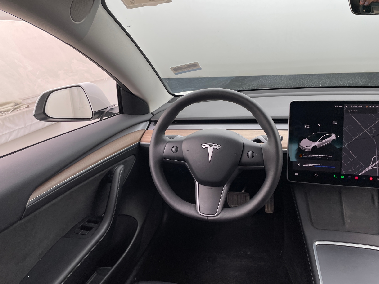 Thumbnail: 2022 Tesla Model 3 - 4