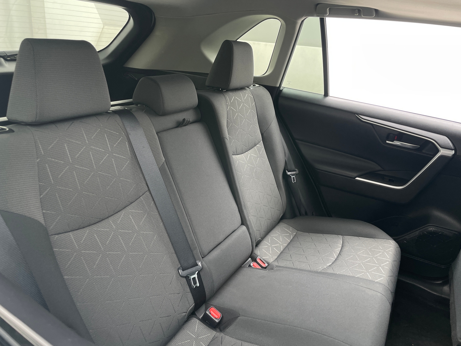 Thumbnail: 2020 Toyota RAV4 - 6