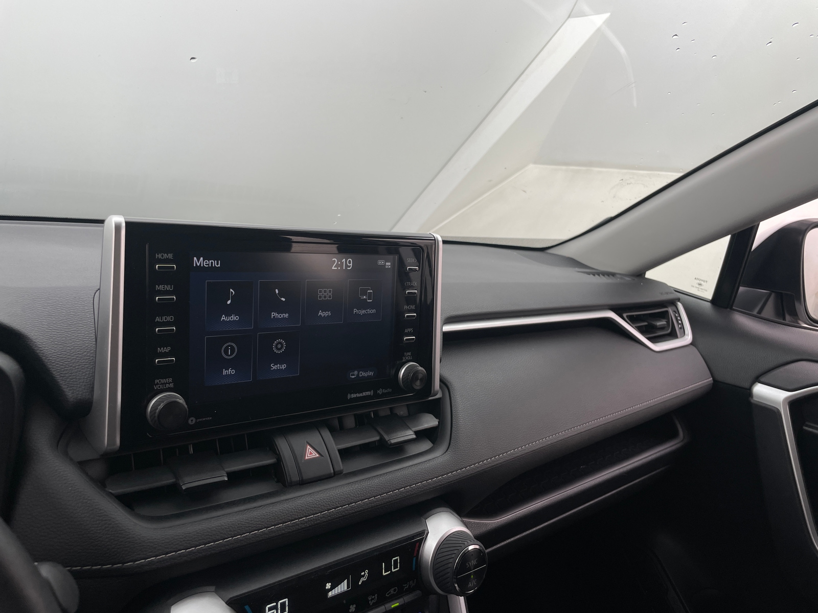 Thumbnail: 2020 Toyota RAV4 - 4