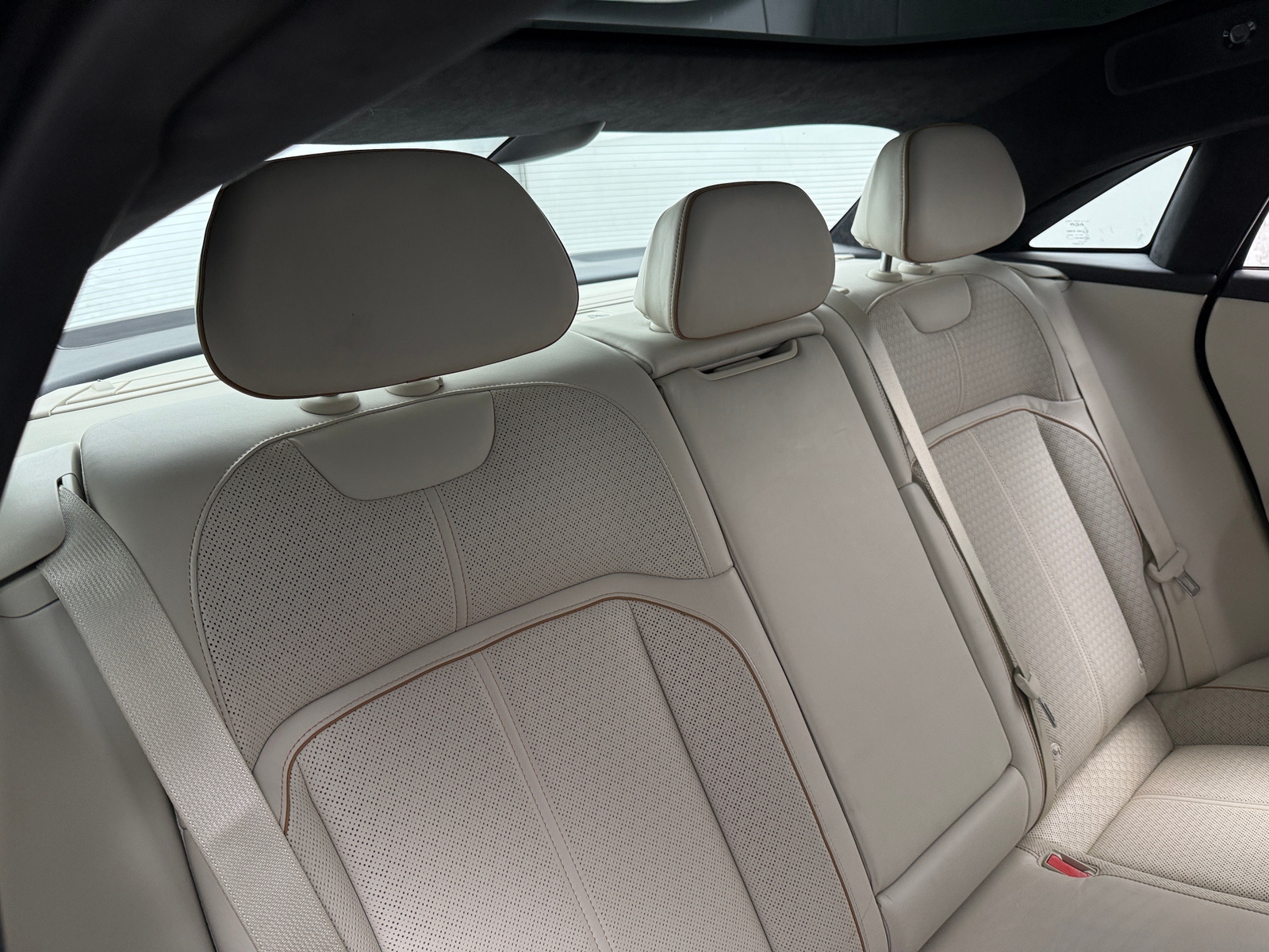 Thumbnail: 2022 Lucid Air - 5