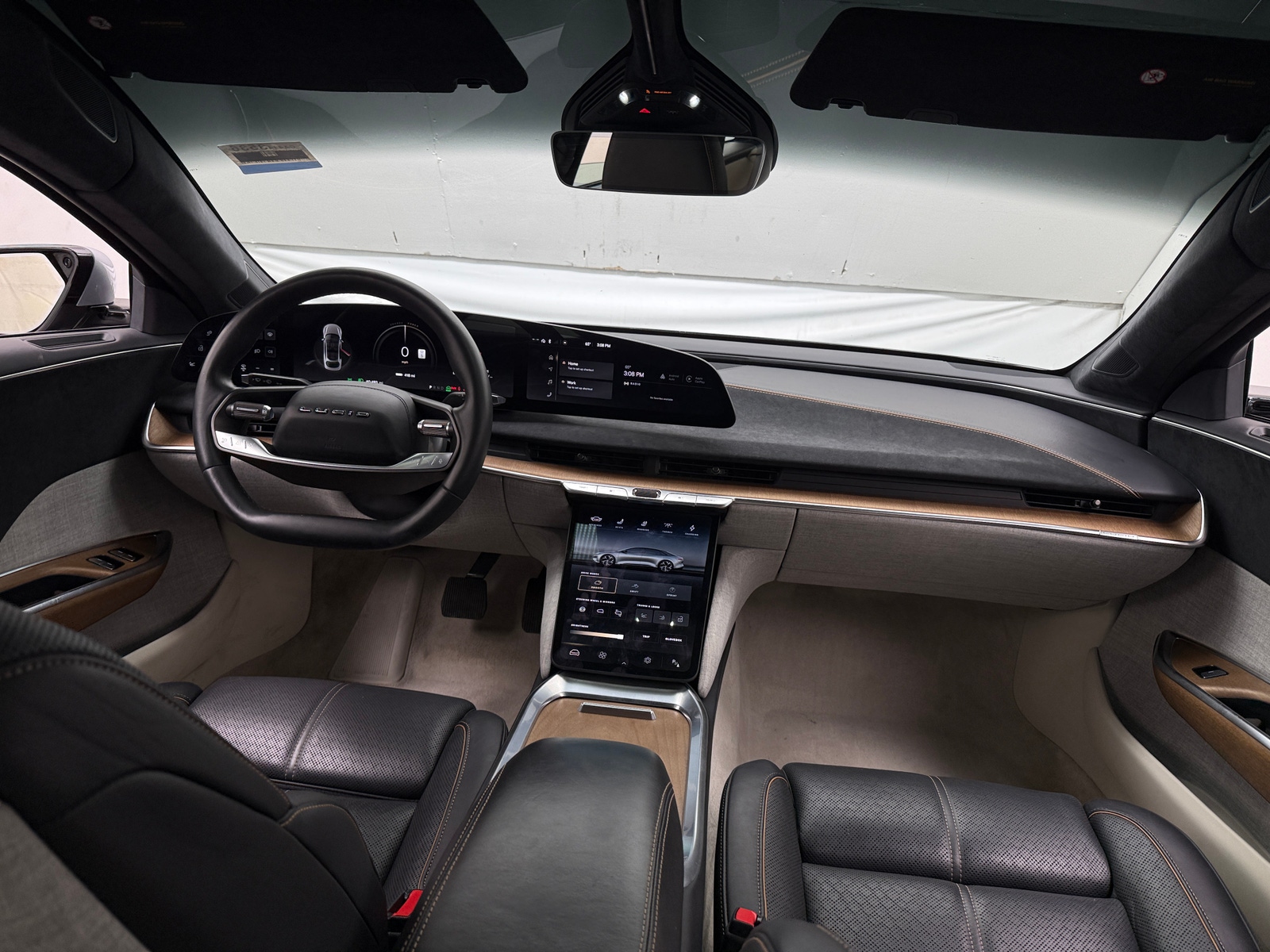 Thumbnail: 2022 Lucid Air - 2