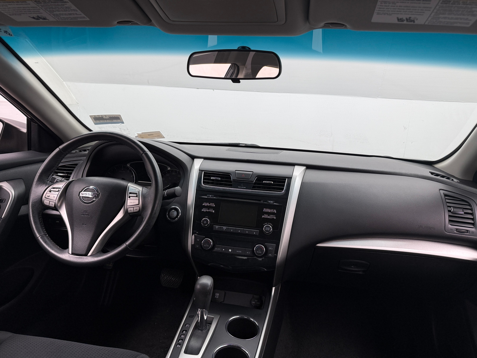 Thumbnail: 2015 Nissan Altima - 3