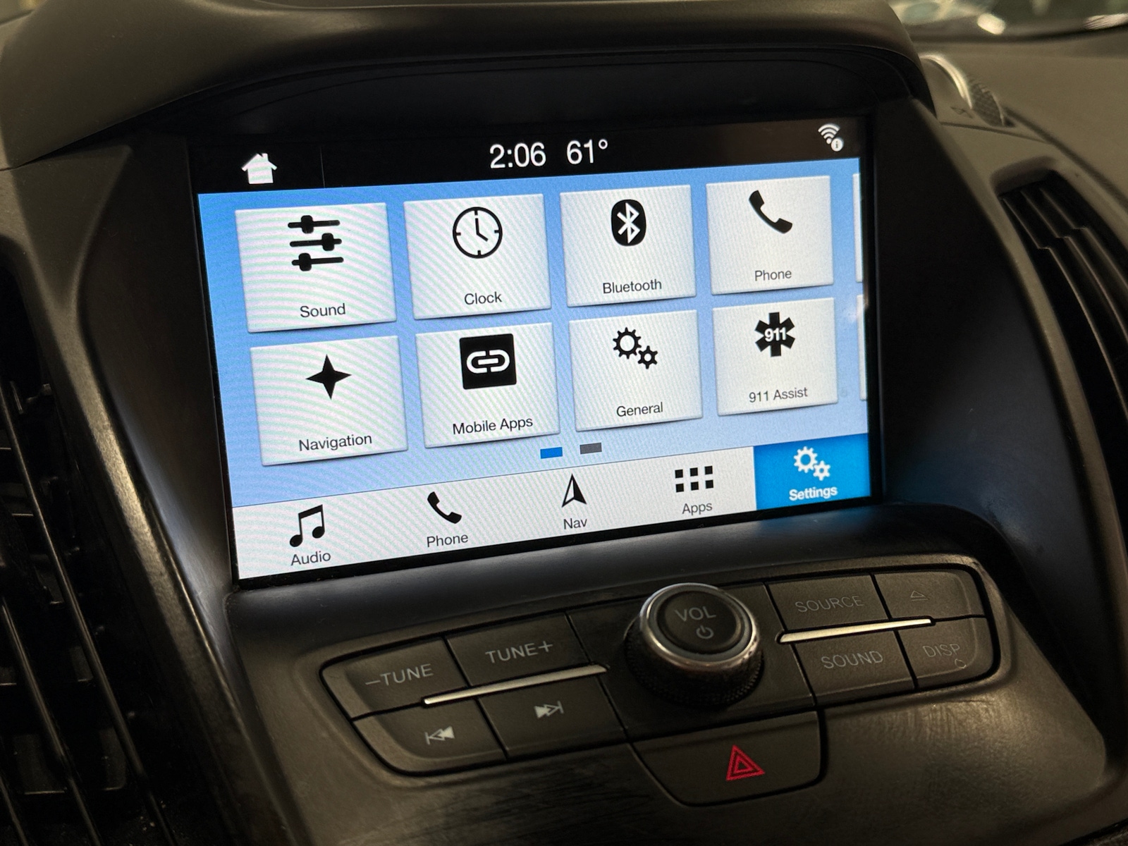 Thumbnail: 2018 Ford Escape - 4