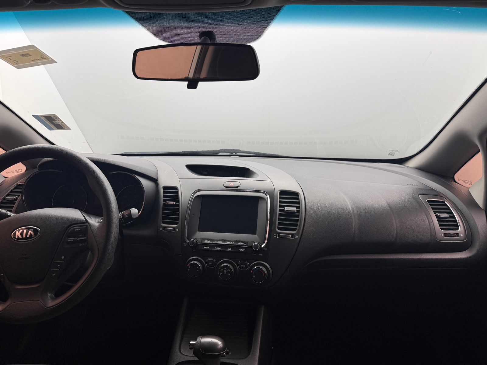 Thumbnail: 2018 Kia Forte - 3