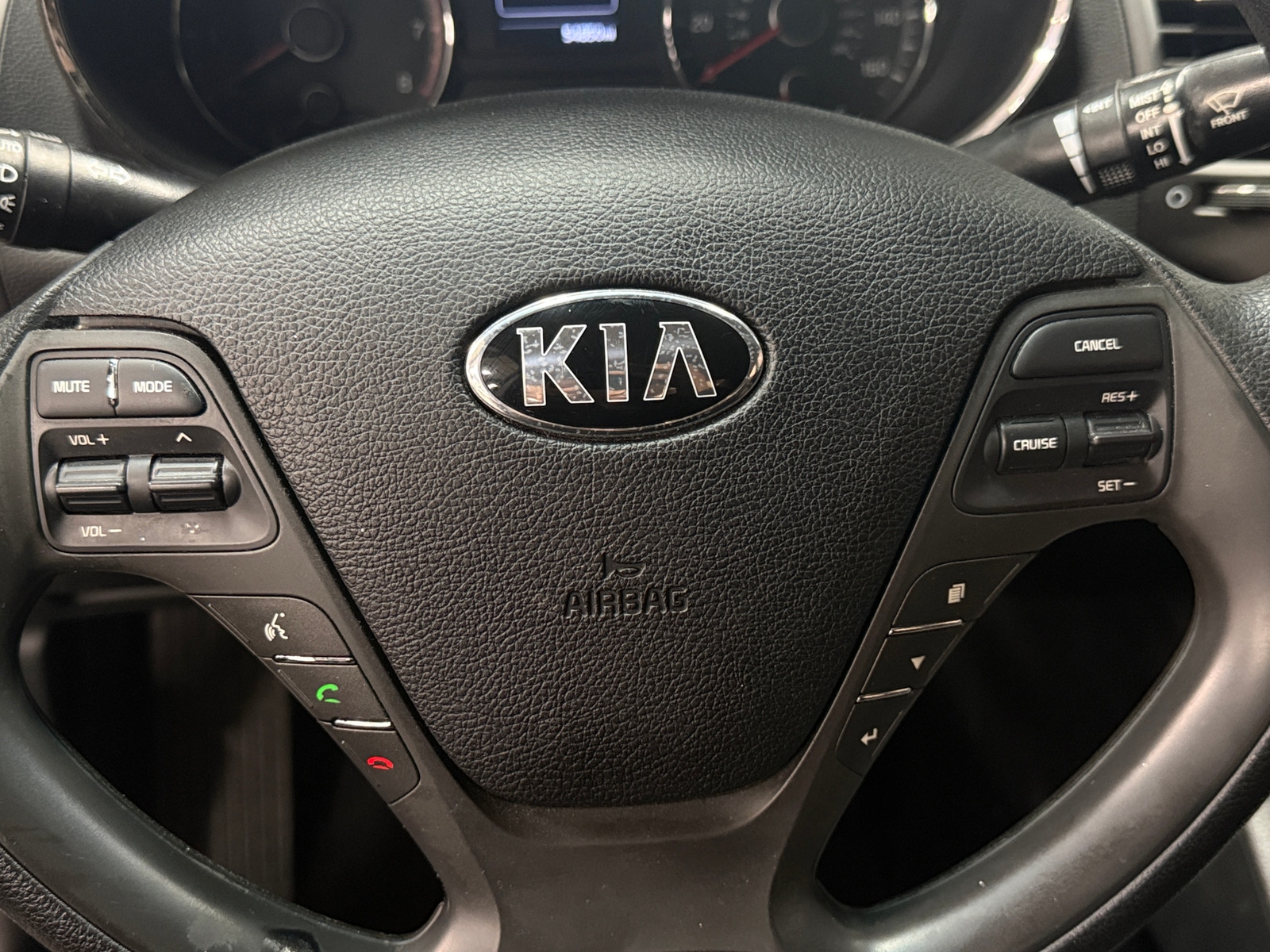 Thumbnail: 2018 Kia Forte - 5