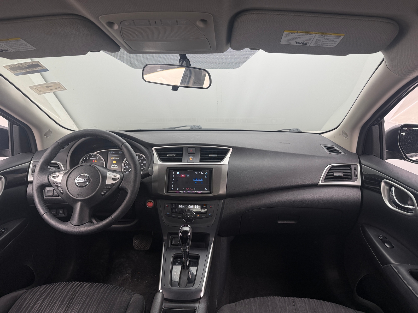 Thumbnail: 2018 Nissan Sentra - 3