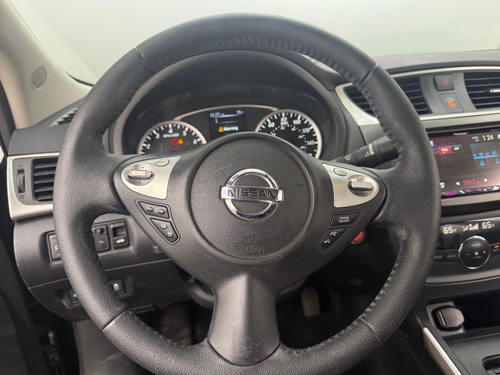 Thumbnail: 2018 Nissan Sentra - 5