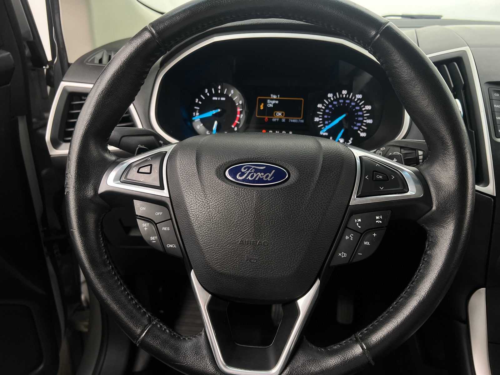 Thumbnail: 2015 Ford Edge - 5