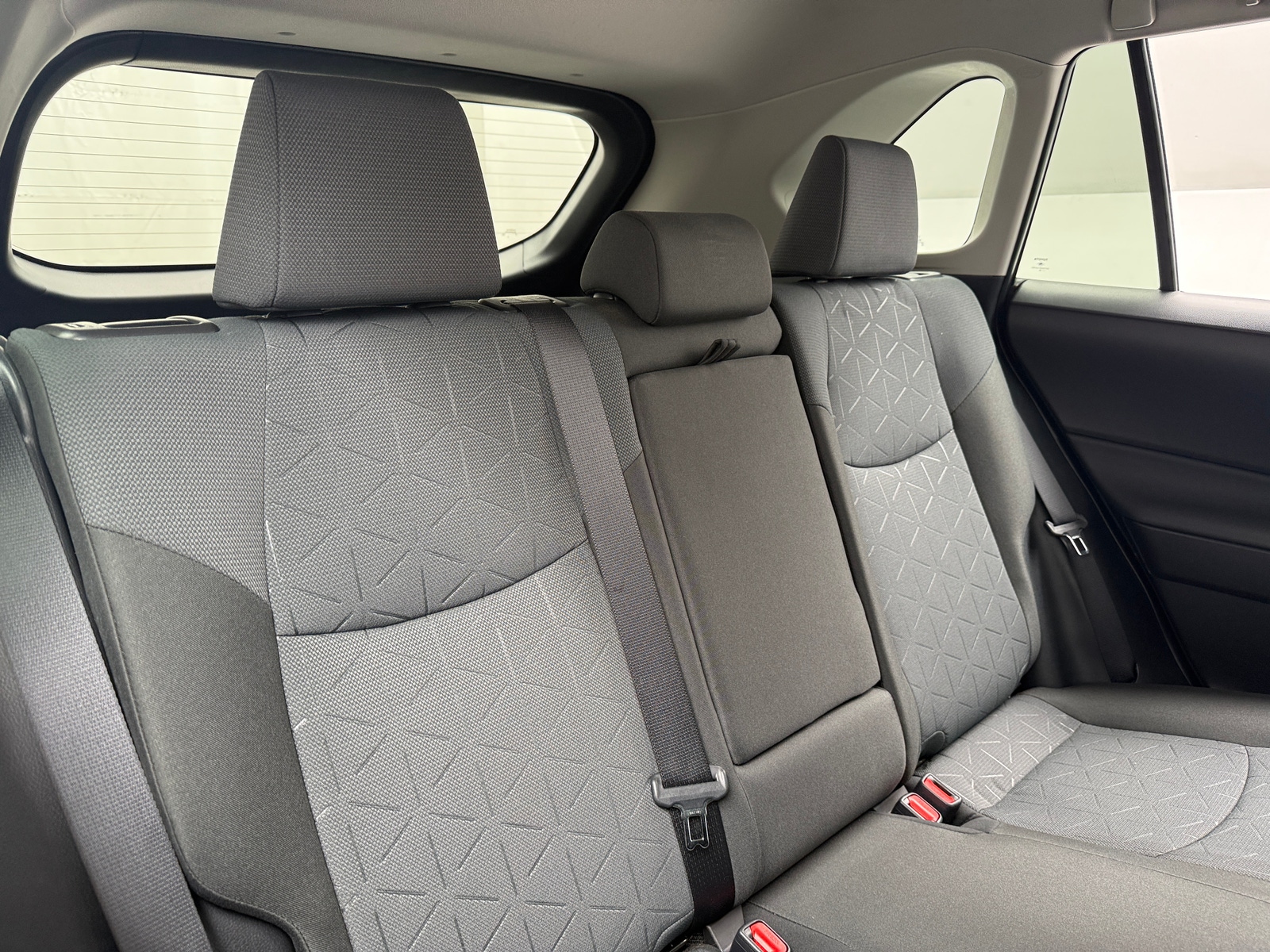 Thumbnail: 2025 Toyota RAV4 - 6