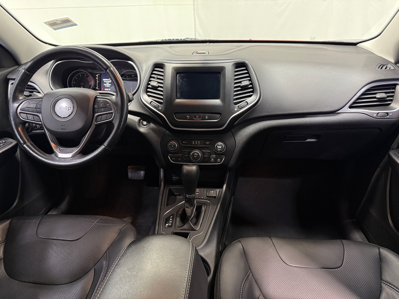 Thumbnail: 2021 Jeep Cherokee - 2