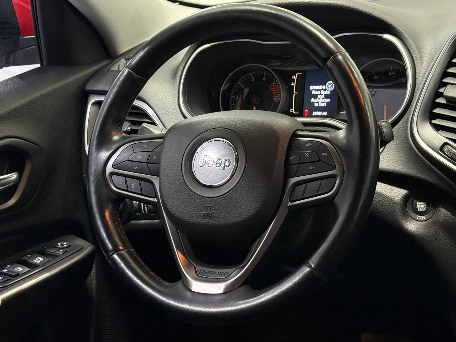 Thumbnail: 2021 Jeep Cherokee - 4