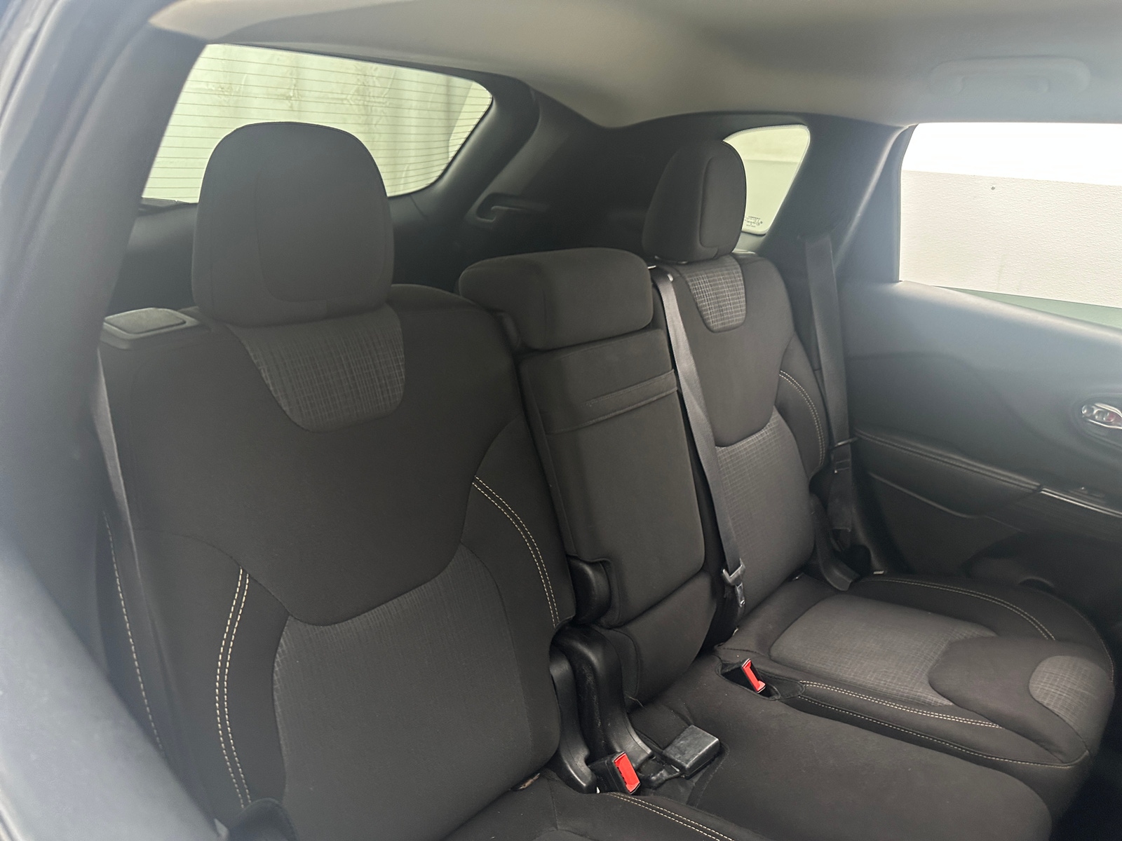 Thumbnail: 2016 Jeep Cherokee - 5