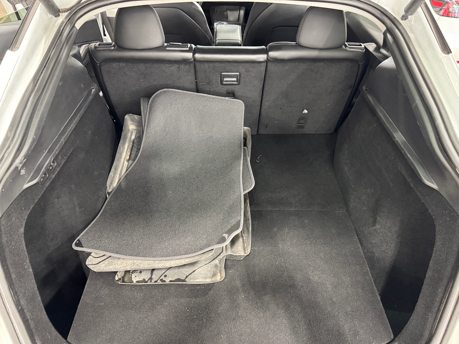 Thumbnail: 2023 Tesla Model Y - 6