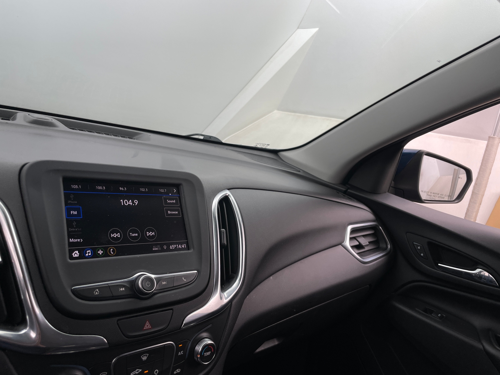 Thumbnail: 2020 Chevrolet Equinox - 4