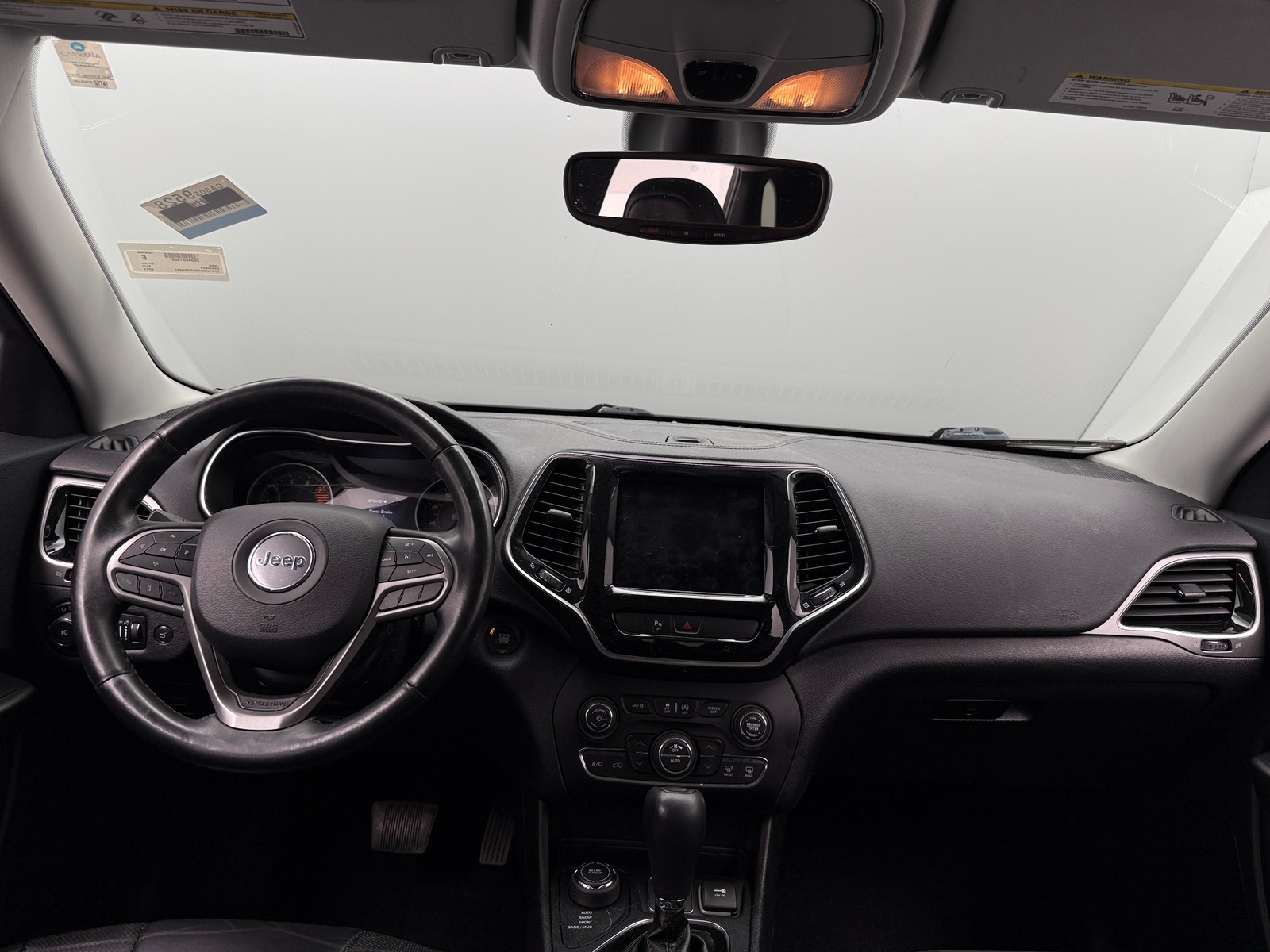 Thumbnail: 2019 Jeep Cherokee - 2