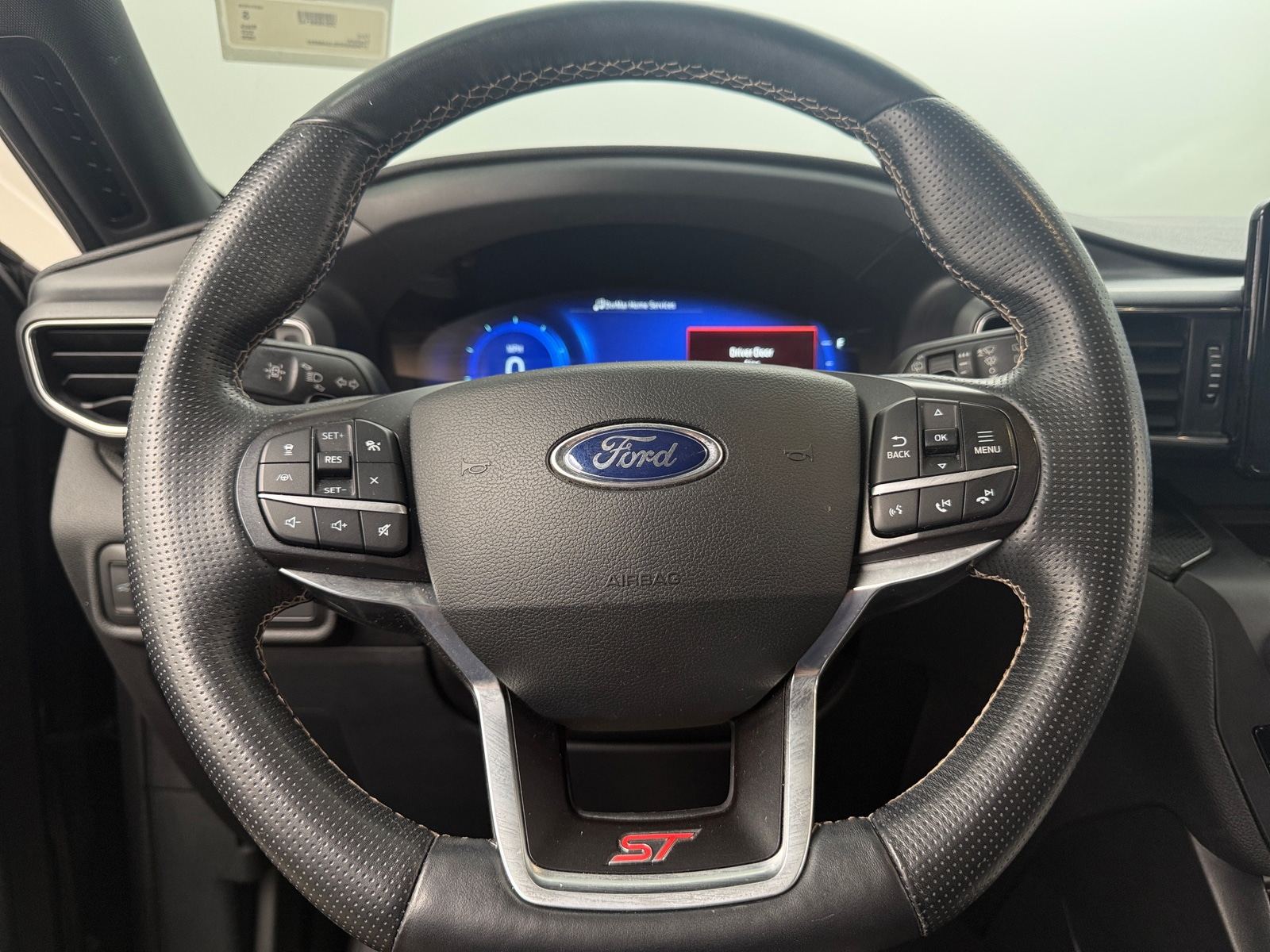 Thumbnail: 2020 Ford Explorer - 4