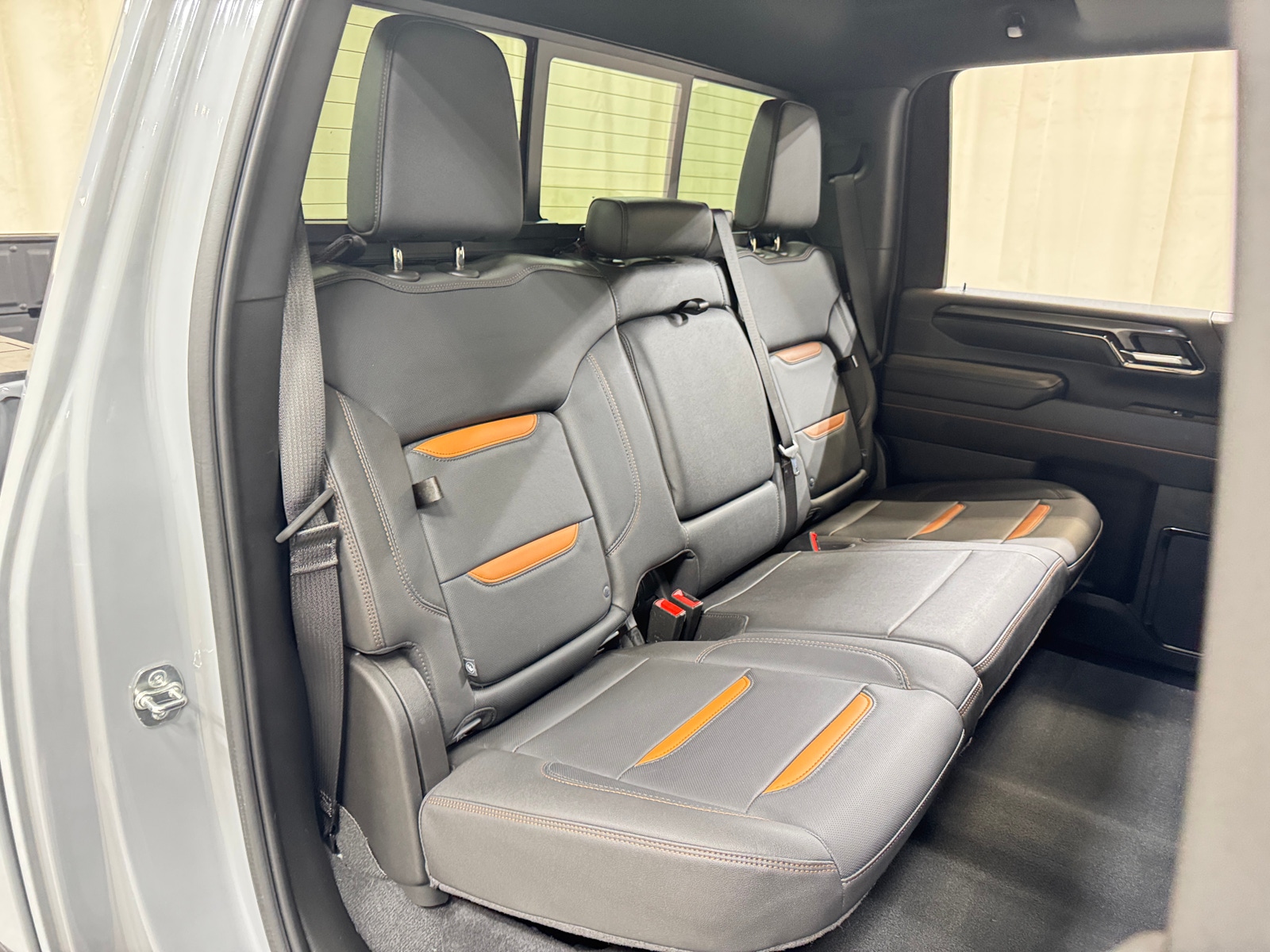 Thumbnail: 2025 GMC Sierra 2500 - 5