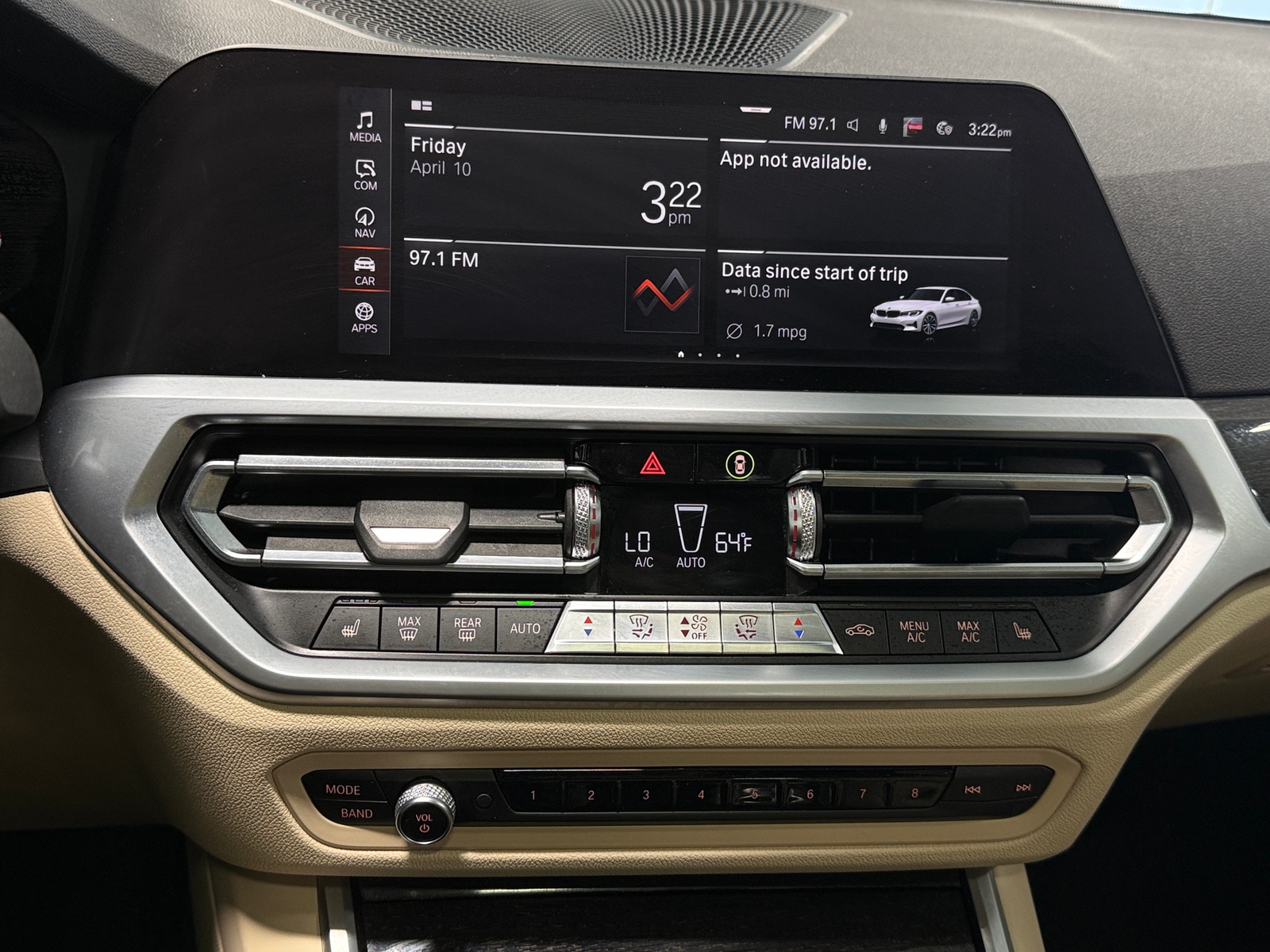 Thumbnail: 2020 BMW 3 Series - 3